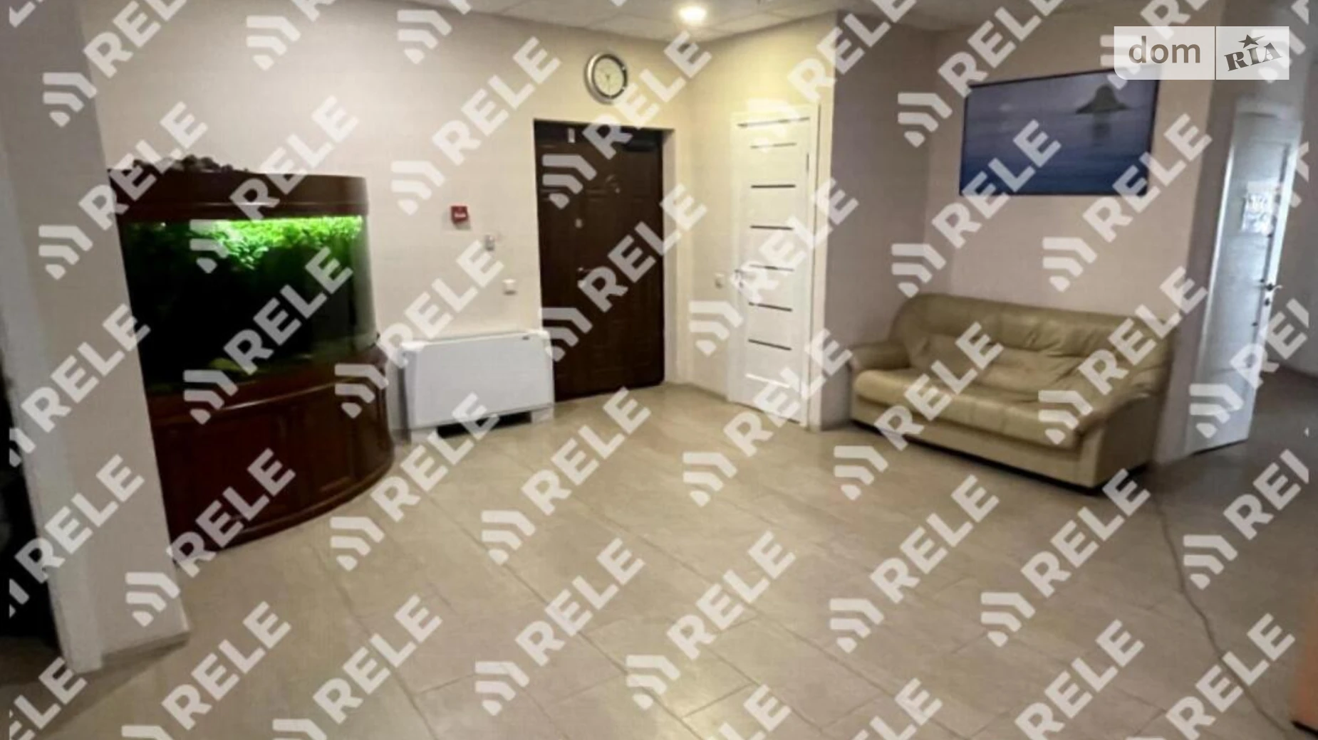 Продается офис 407.5 кв. м в бизнес-центре, цена: 1222500 $ - фото 4