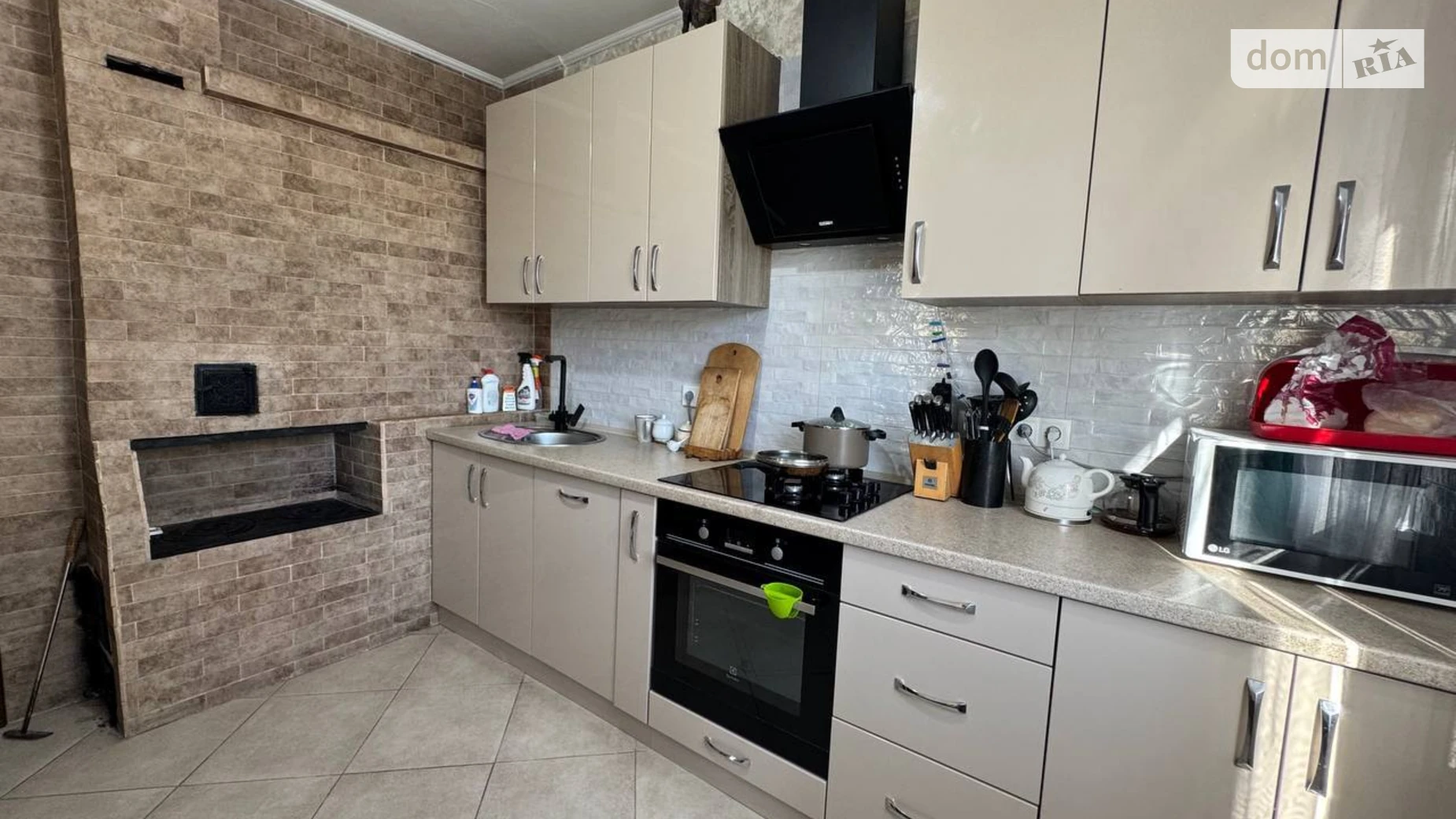 Продается одноэтажный дом 81.6 кв. м с участком, цена: 60000 $ - фото 2