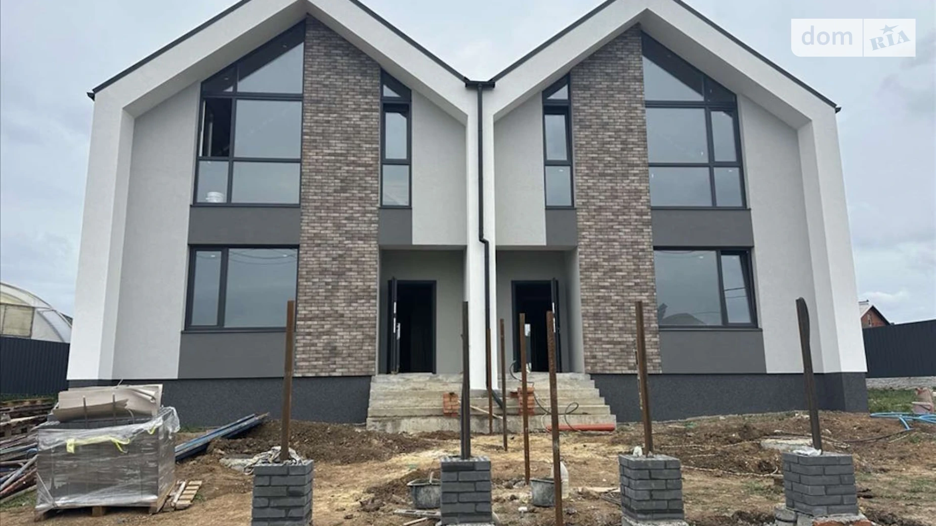 Продается дом на 2 этажа 140 кв. м с камином, цена: 110000 $ - фото 5