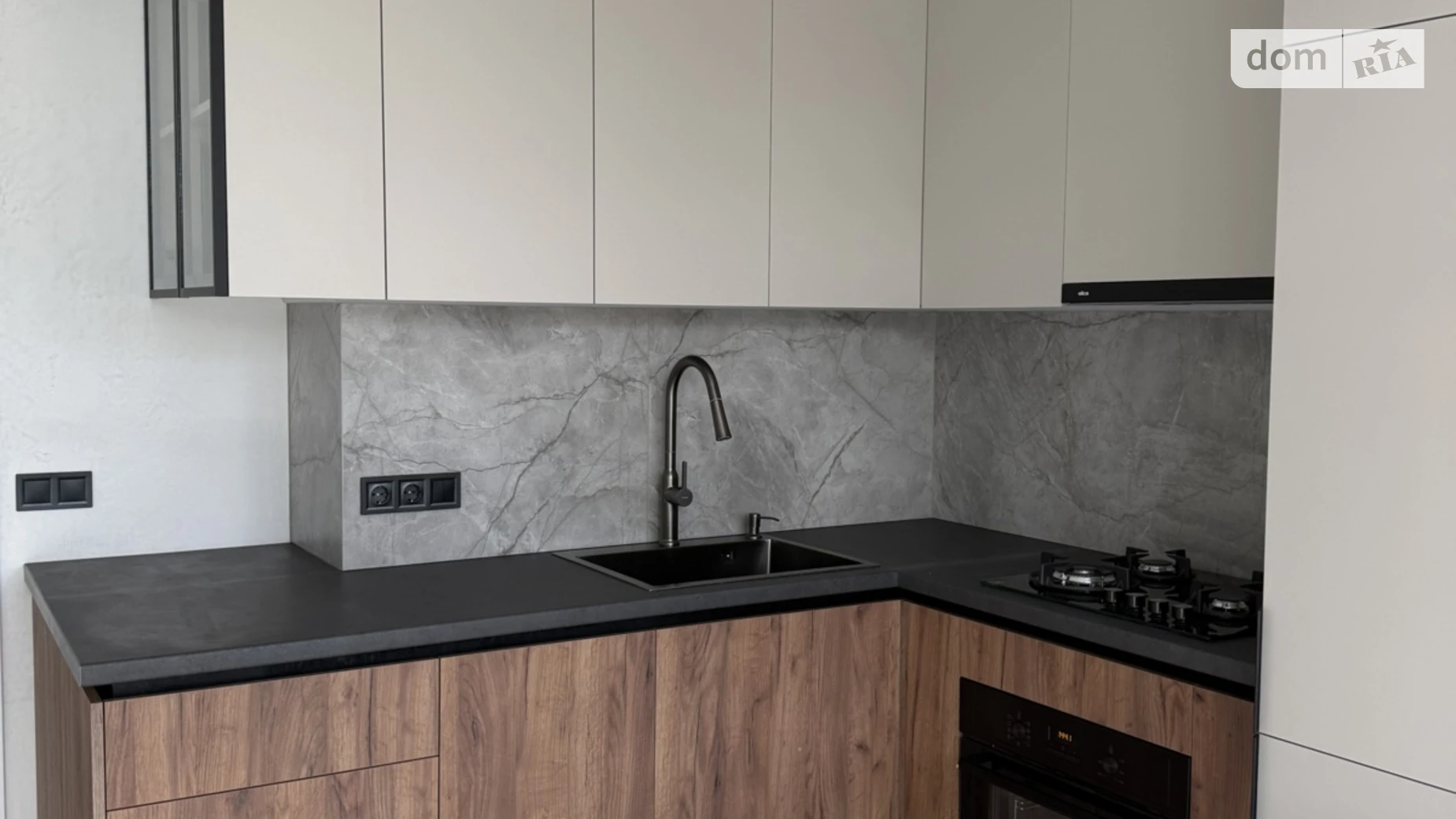 Здається в оренду 1-кімнатна квартира 45.4 кв. м у, цена: 600 $ - фото 2