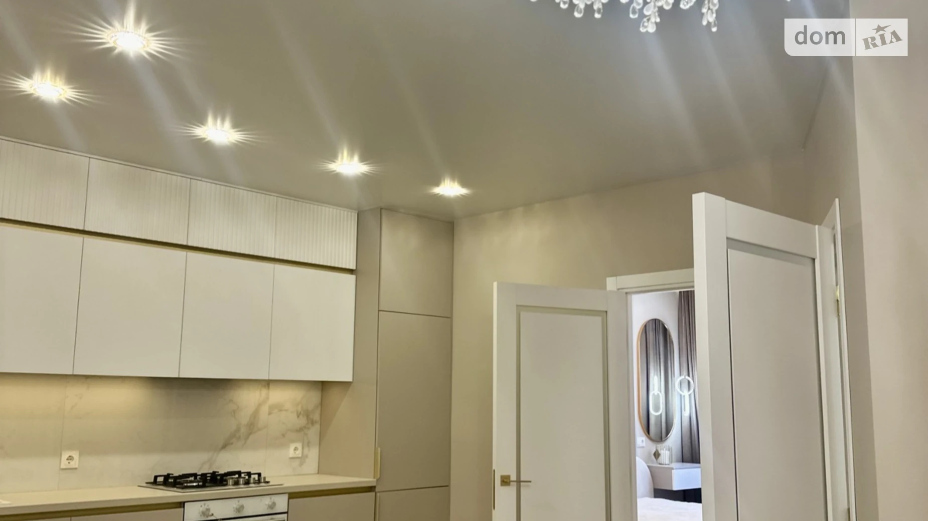 2-комнатная квартира 58 кв. м в, цена: 78000 $ - фото 2