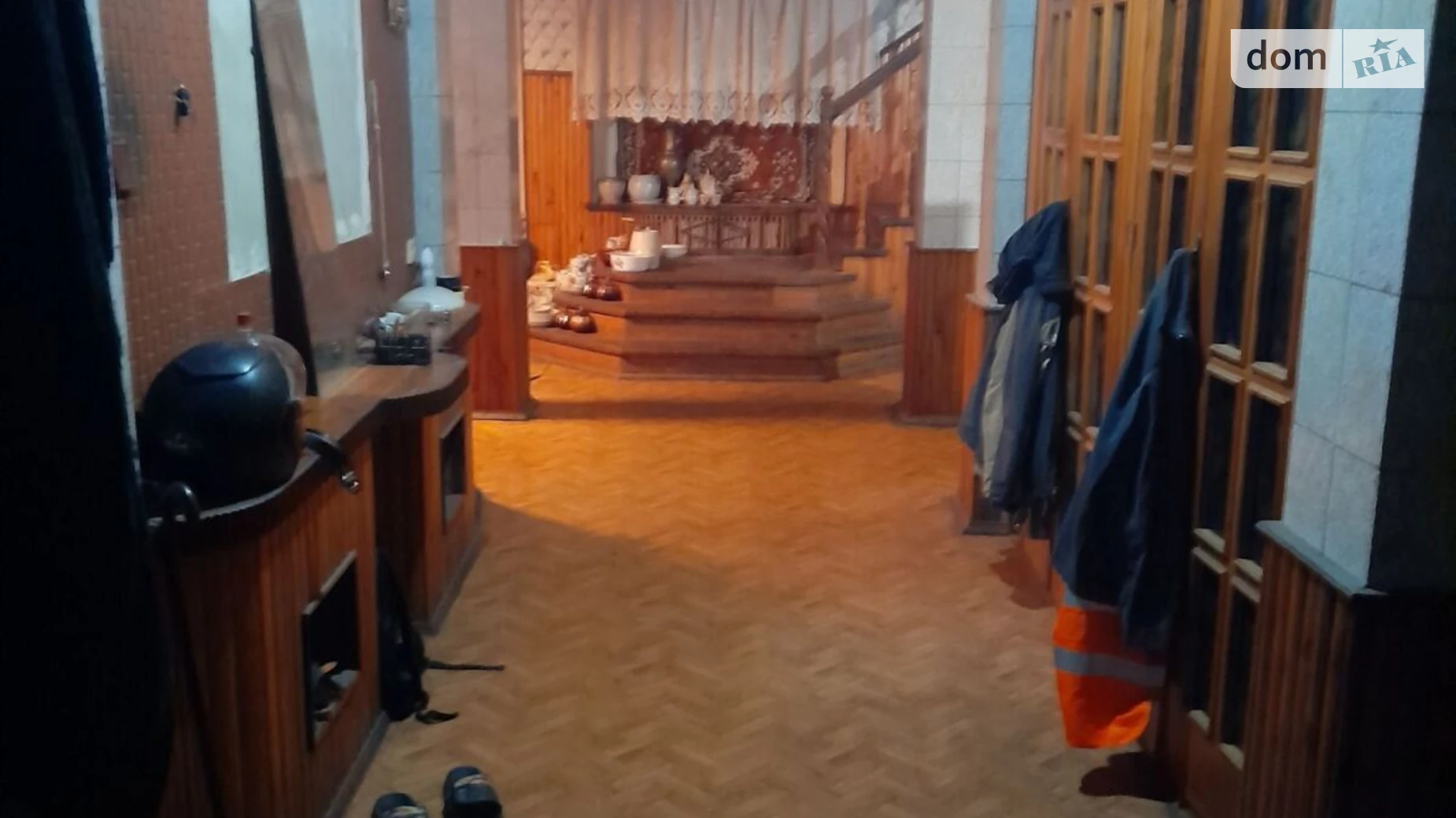 Продается дом на 2 этажа 350 кв. м с подвалом, цена: 95000 $ - фото 2