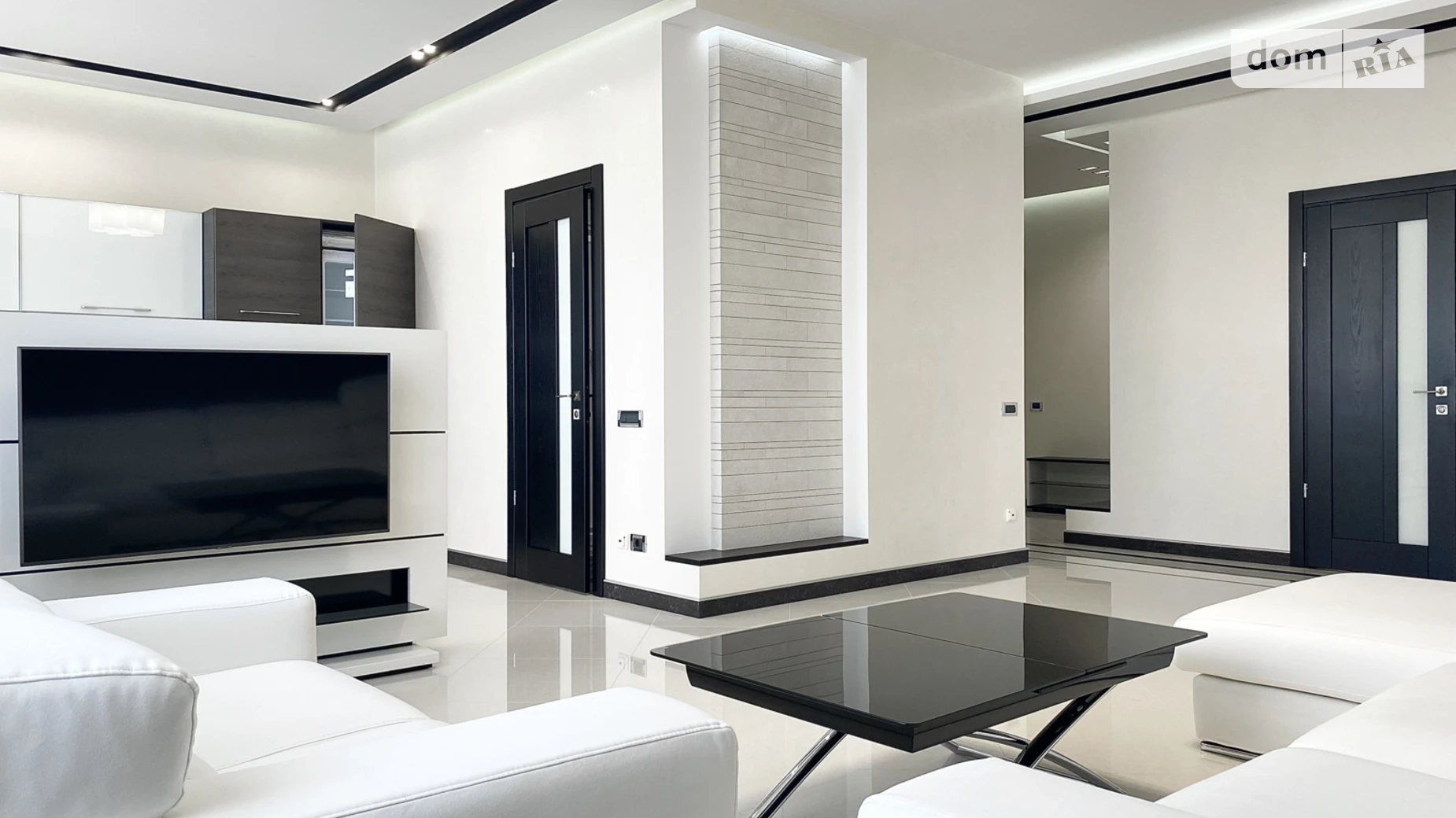 Продається 3-кімнатна квартира 124 кв. м у Києві, вул. Андрія Верхогляда(Драгомирова), 9 - фото 4