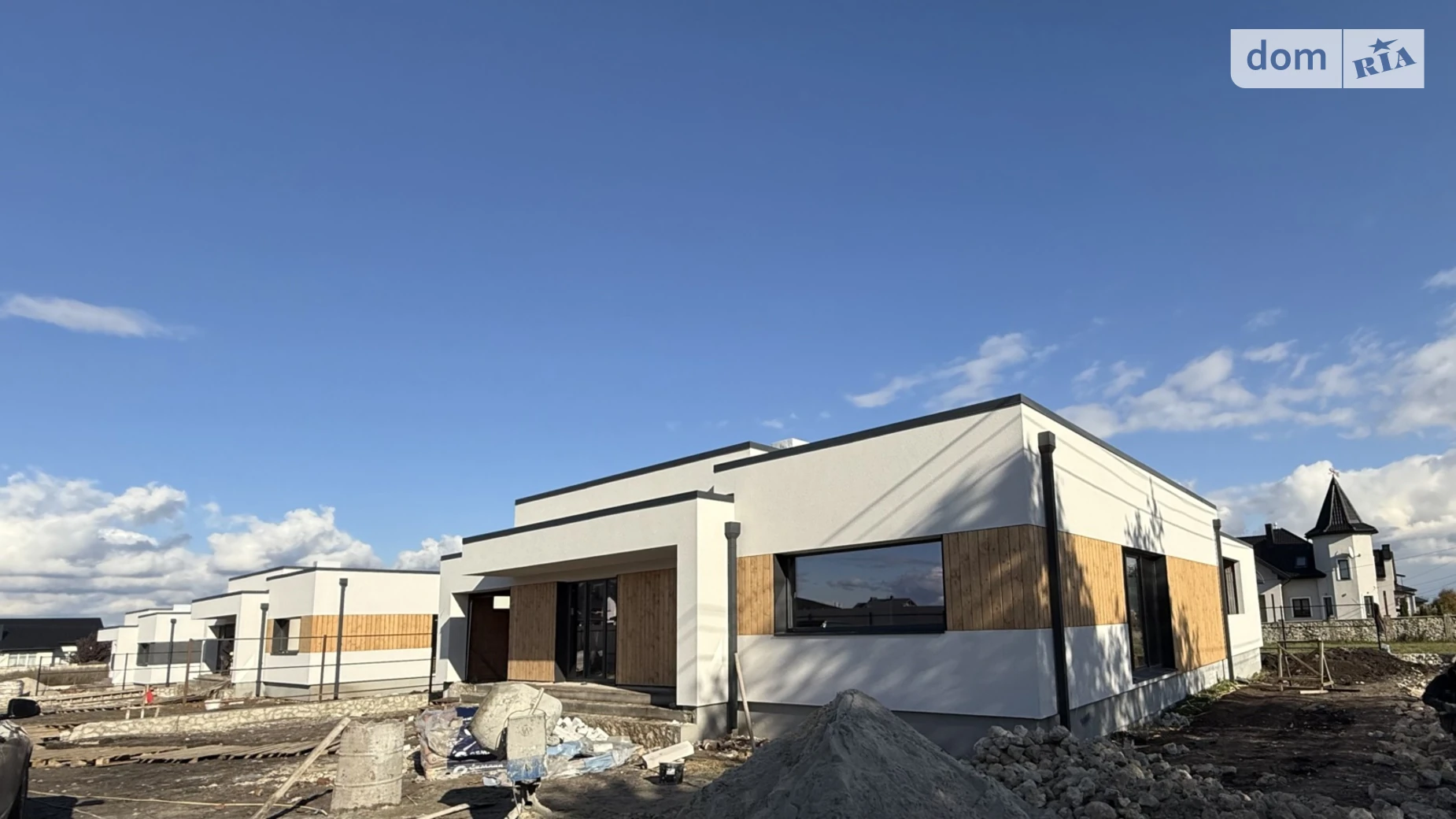 Продается одноэтажный дом 190 кв. м с садом, цена: 199000 $ - фото 2