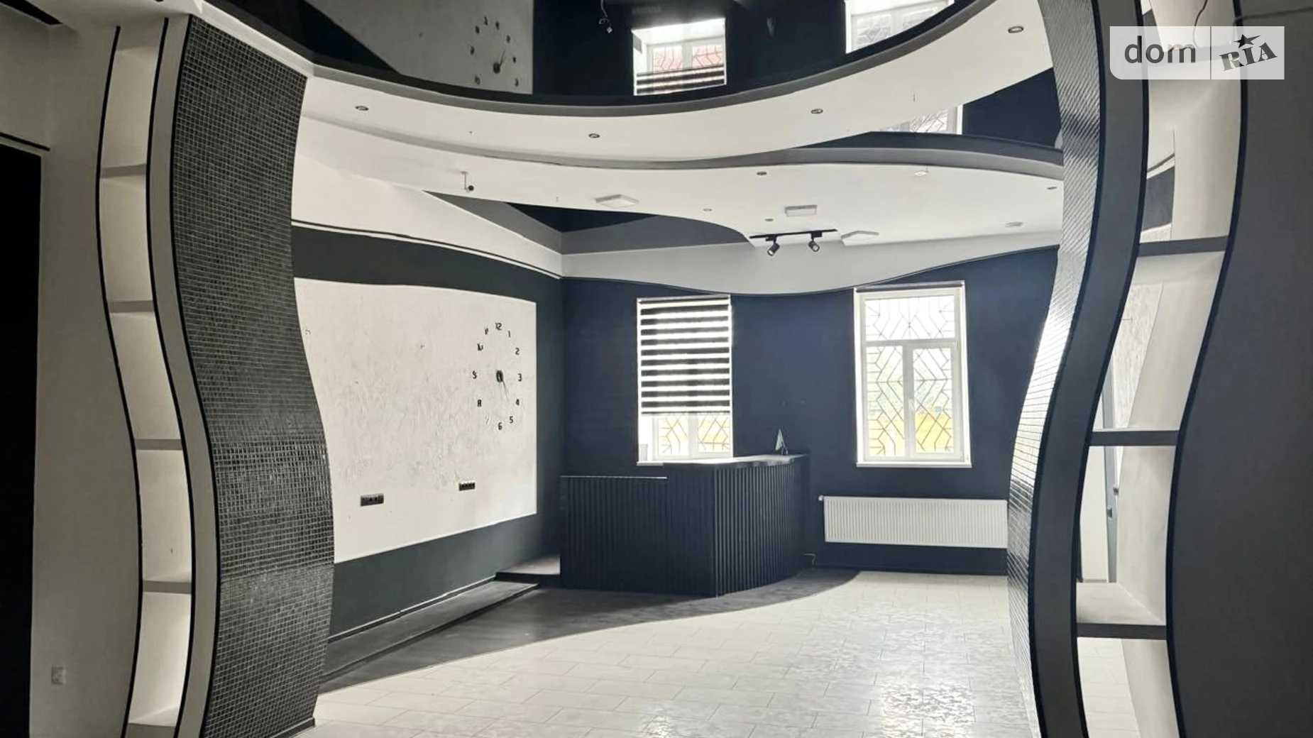 Сдается в аренду офис 170 кв. м в бизнес-центре, цена: 2000 $ - фото 2