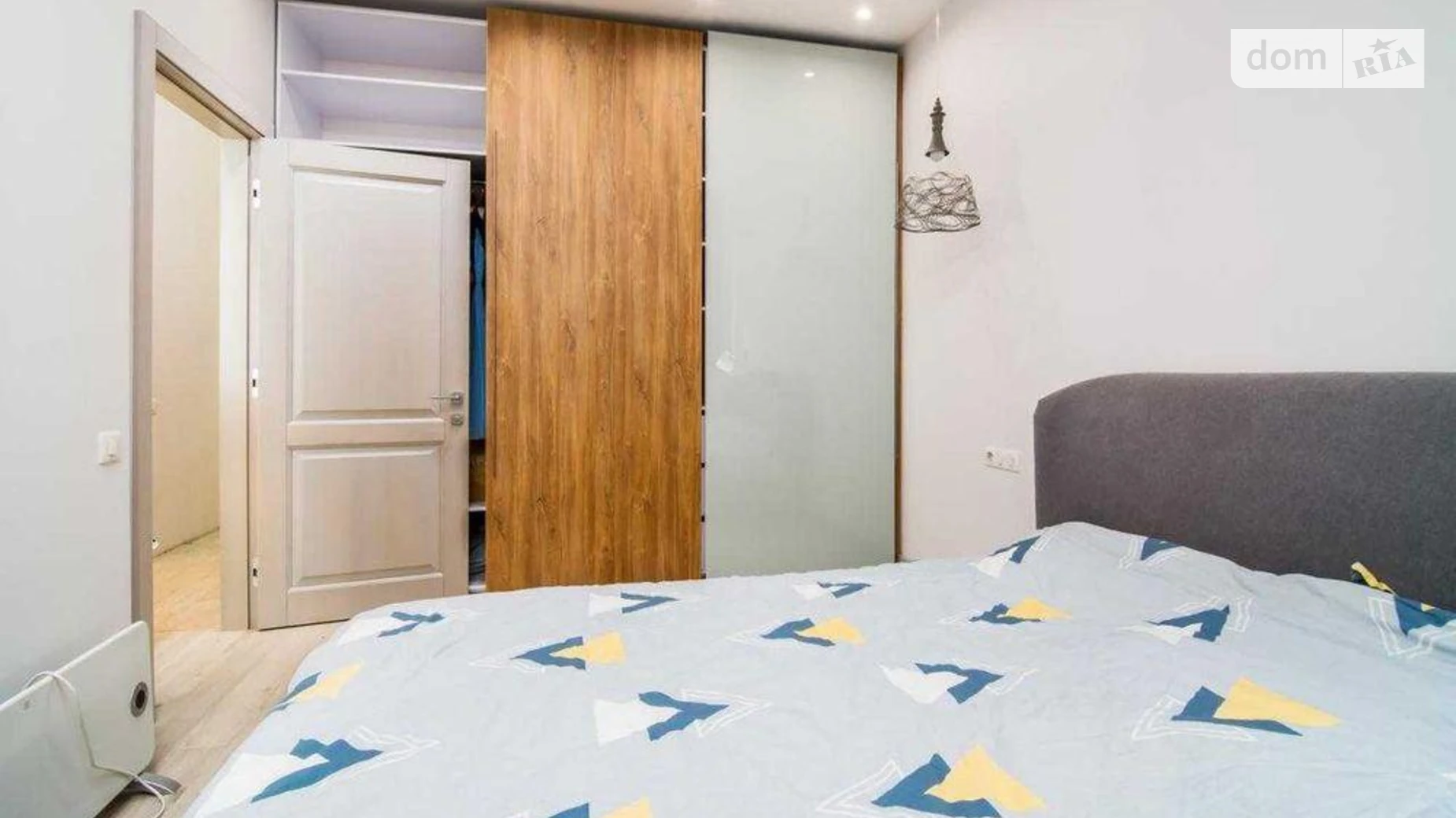 Продається 1-кімнатна квартира 42.6 кв. м у Києві, вул. Предславинська, 55 - фото 2