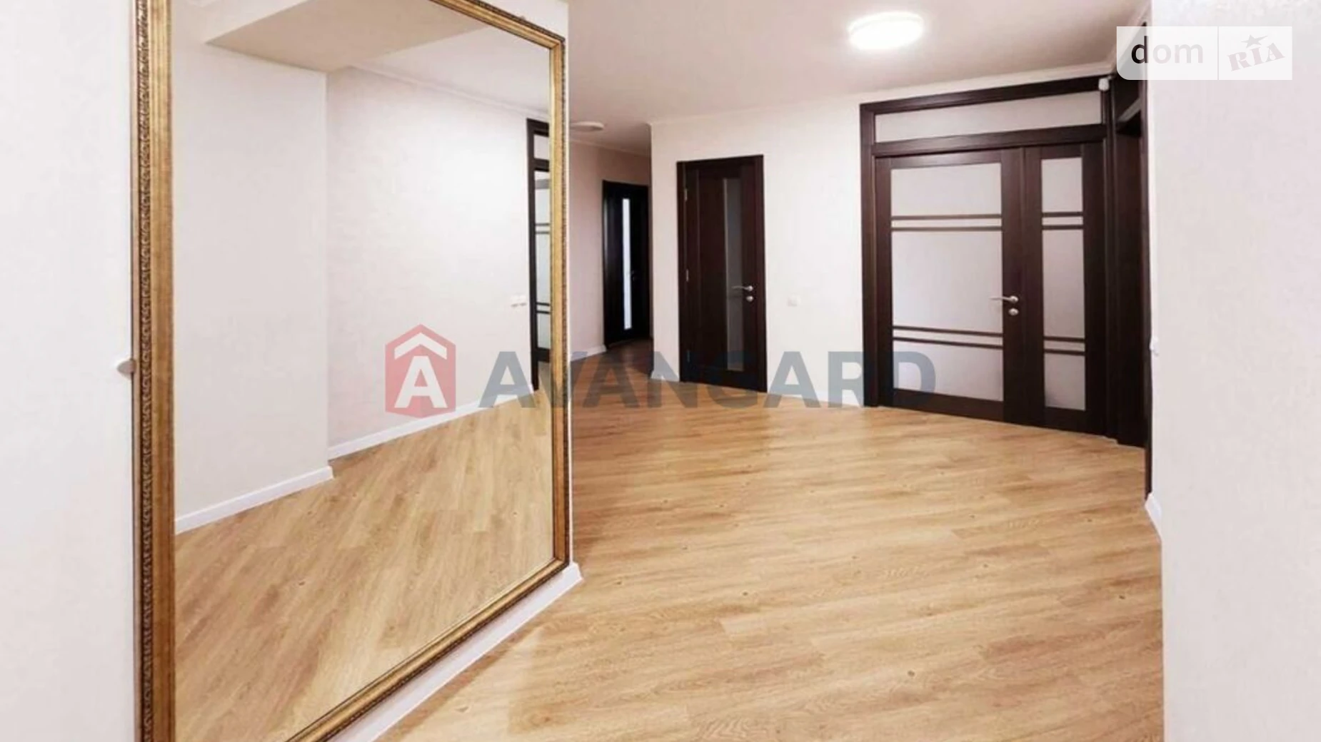 Продается 4-комнатная квартира 133 кв. м в Киеве, ул. Макеевская, 10А - фото 2