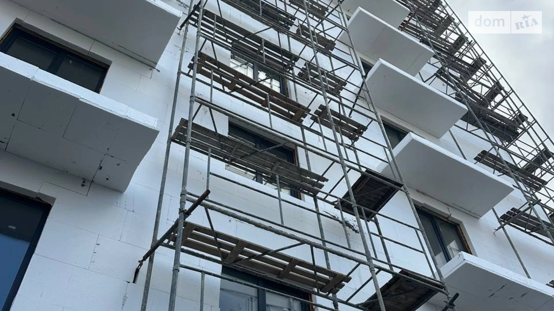 Продается 2-комнатная квартира 56.27 кв. м в Ивано-Франковске, ул. Урожайная, 7 - фото 3