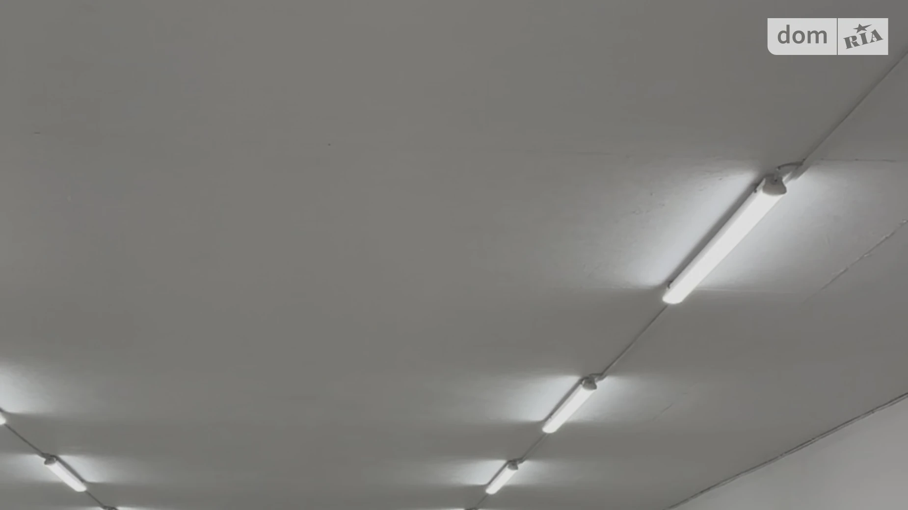 Сдается в аренду помещения свободного назначения 93 кв. м в 1-этажном здании, цена: 30000 грн - фото 5