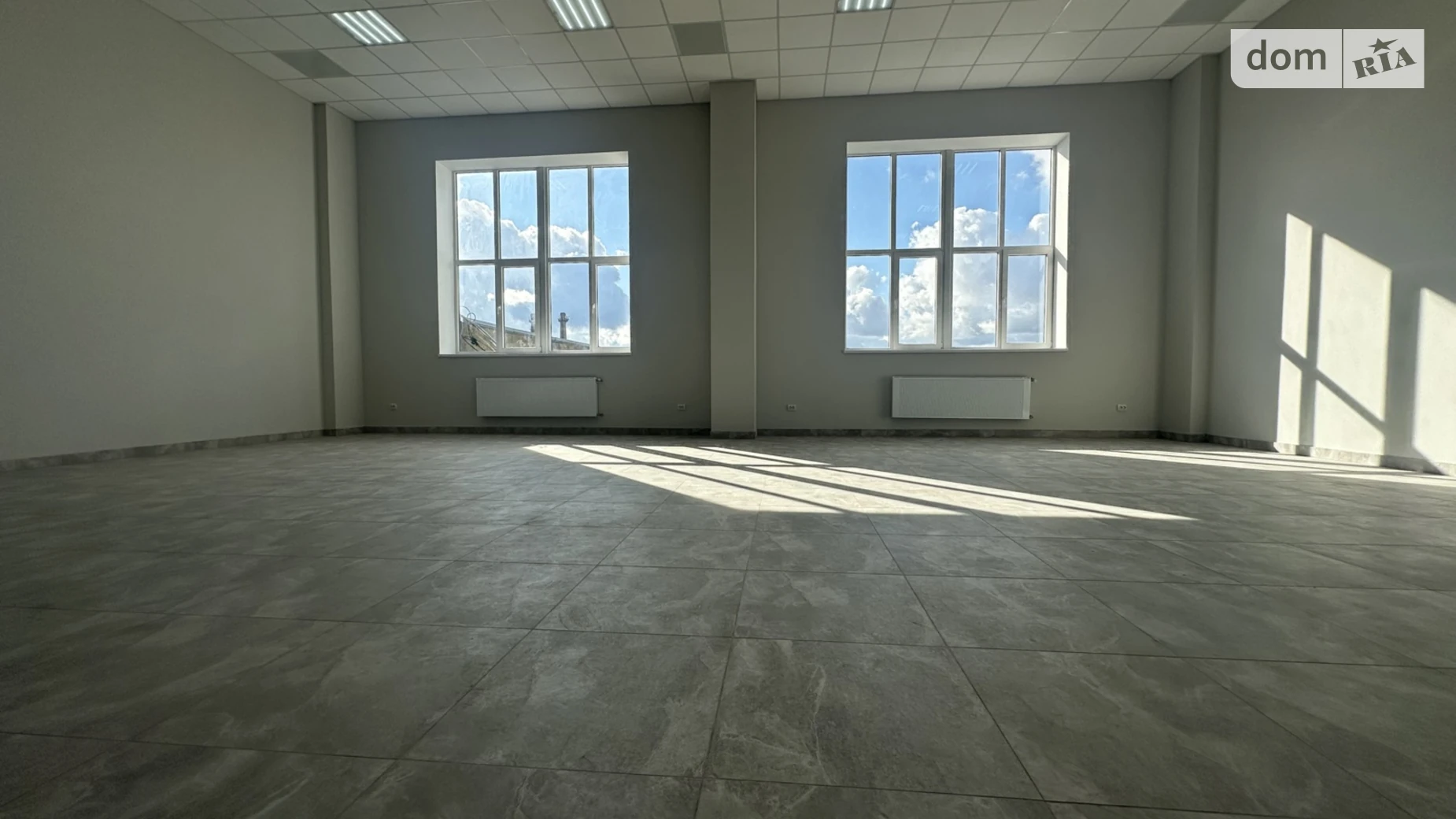 Сдается в аренду помещения свободного назначения 718 кв. м в 4-этажном здании, цена: 251300 грн - фото 4