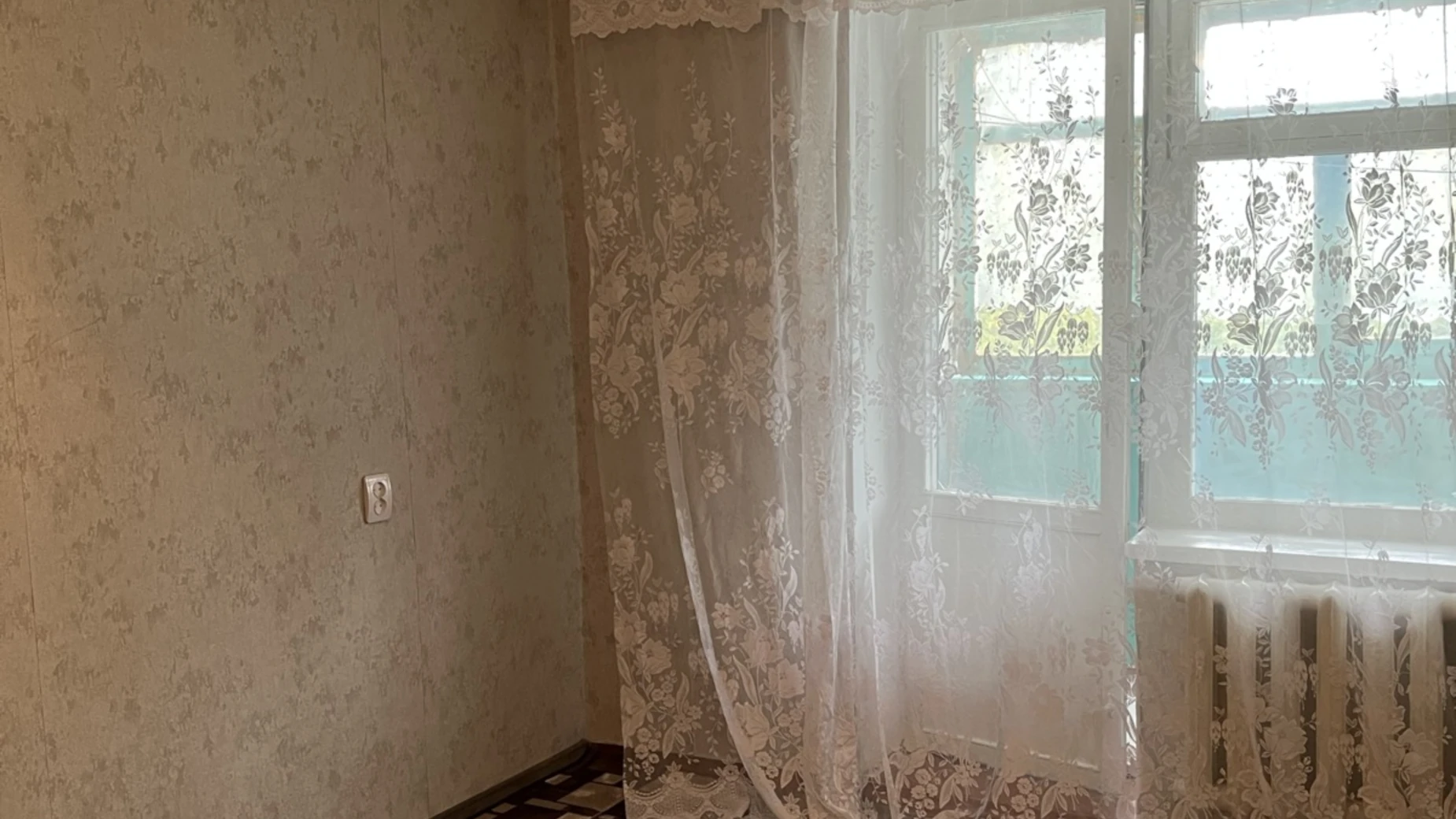 Продається 1-кімнатна квартира 29 кв. м у Чернігові, вул. Національної гвардії(1-ї Гвардійської Армії), 6 - фото 2