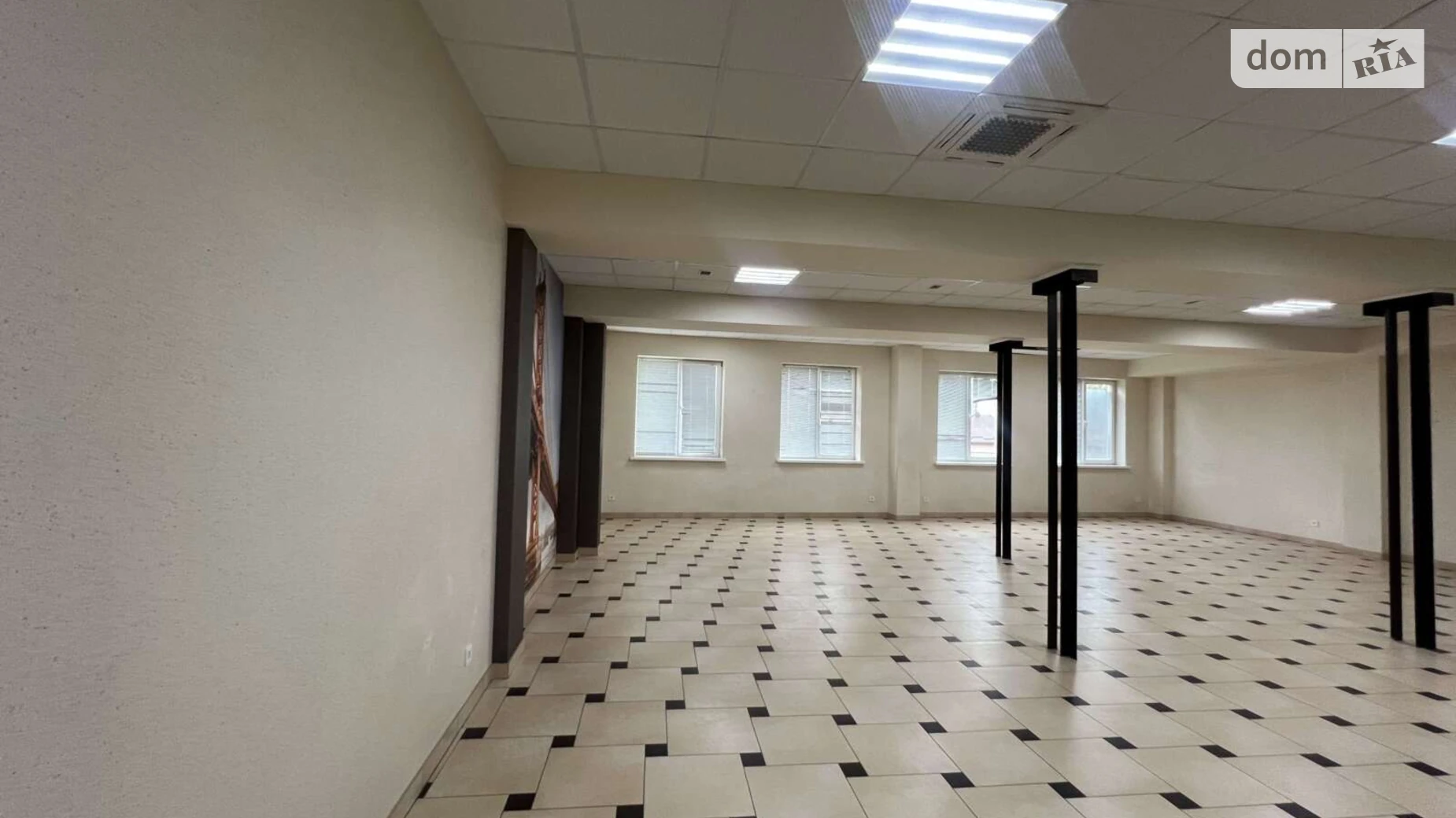 Сдается в аренду помещения свободного назначения 150 кв. м в 5-этажном здании, цена: 52500 грн - фото 2