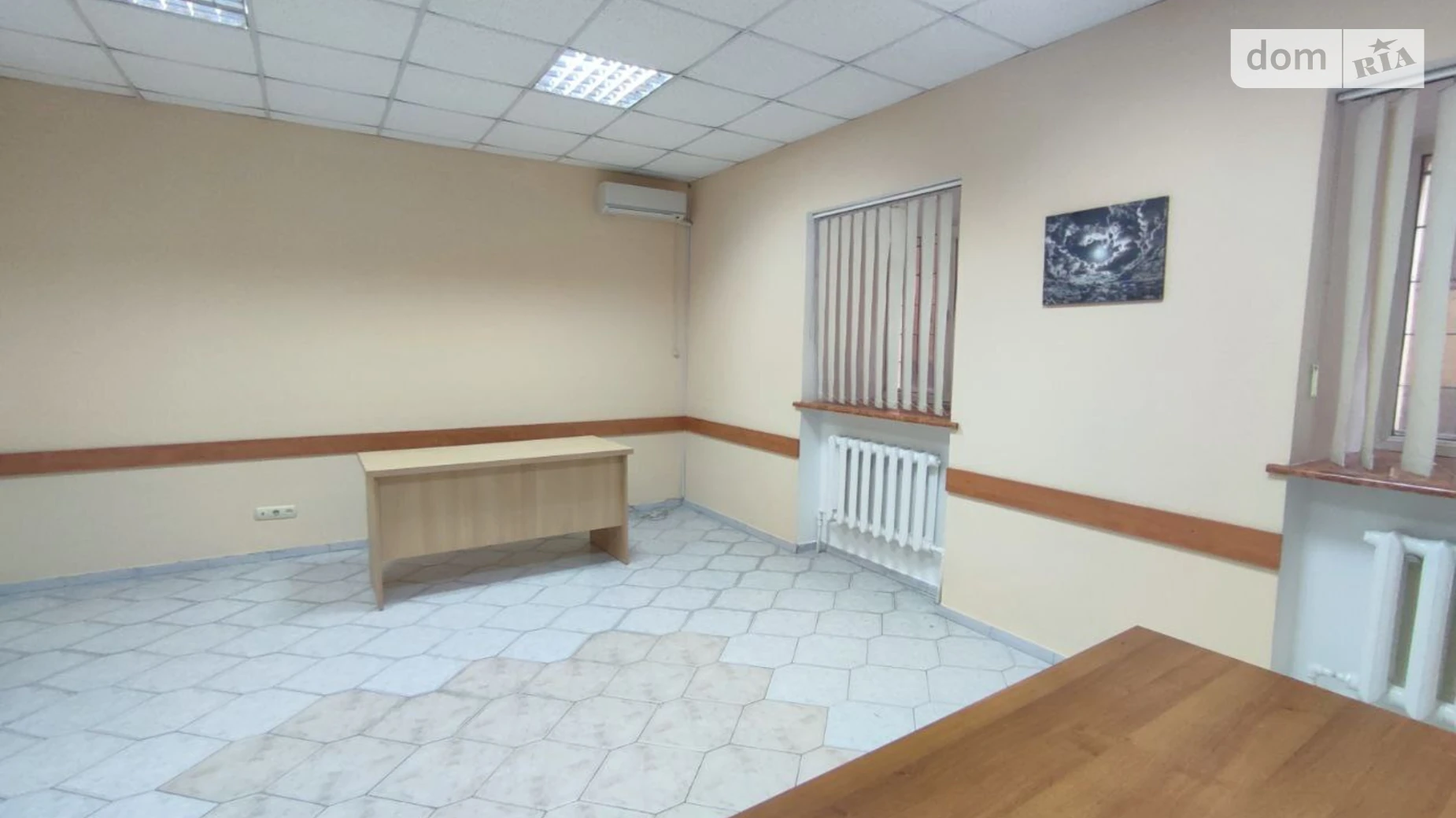 Сдается в аренду офис 140 кв. м в бизнес-центре, цена: 32000 $ - фото 3