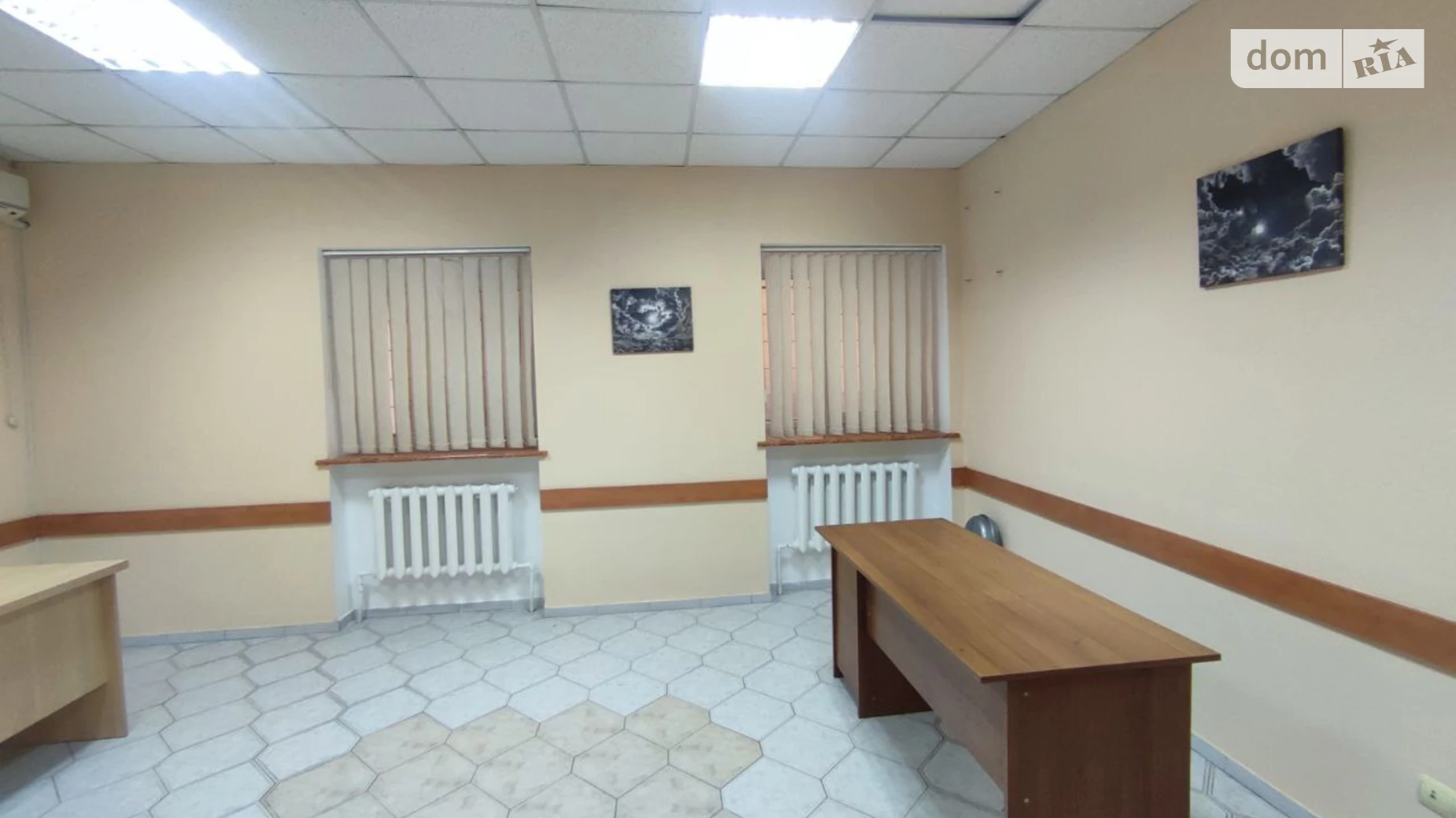 Сдается в аренду офис 140 кв. м в бизнес-центре, цена: 32000 $ - фото 4