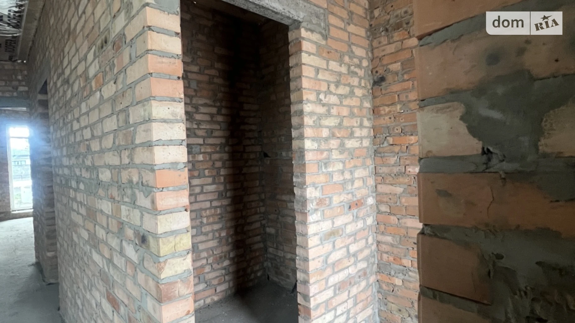 мас. Макарова Авторынок Ровно, цена: 39000 $ - фото 4