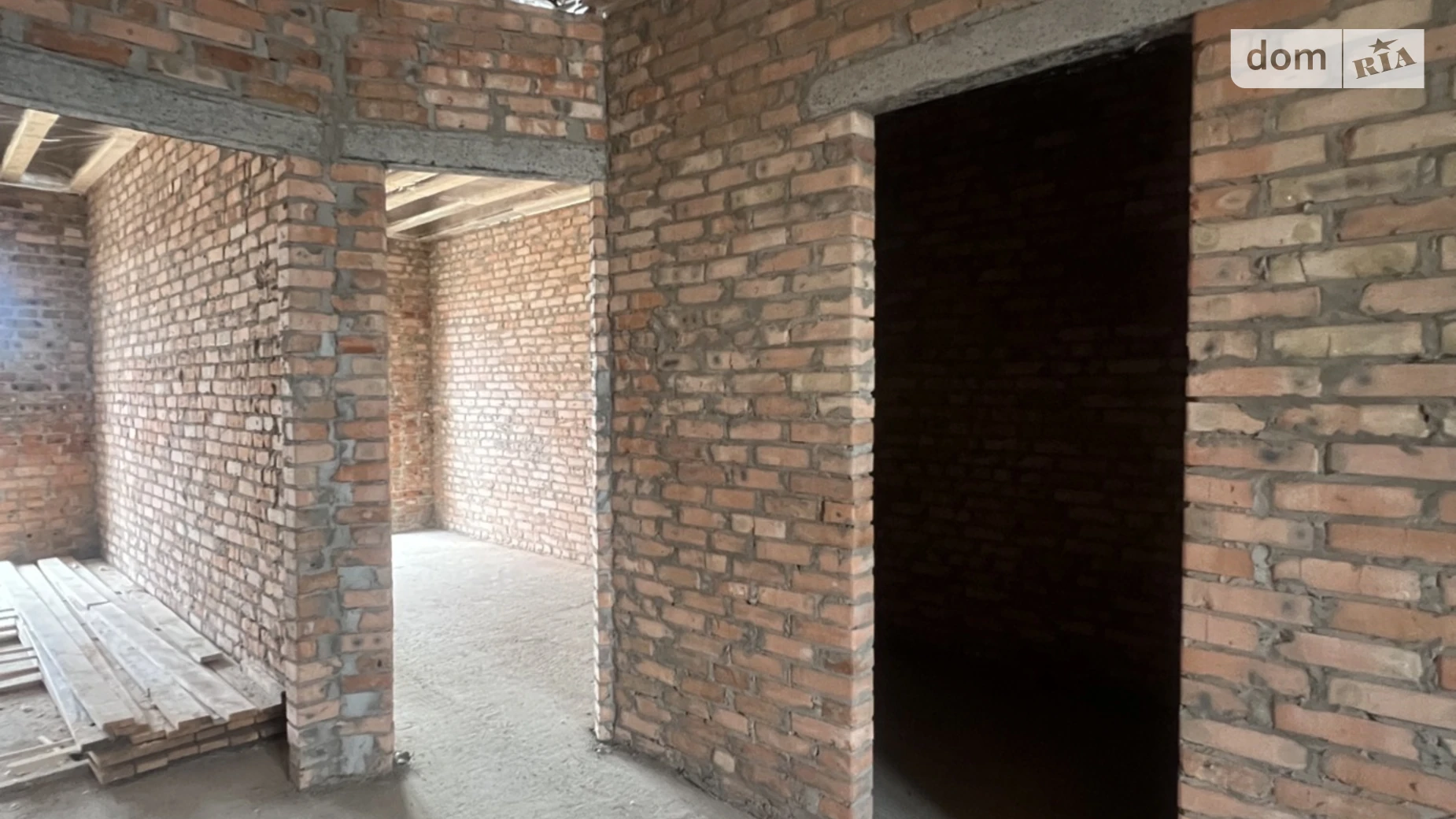 мас. Макарова Авторынок Ровно, цена: 39000 $ - фото 5