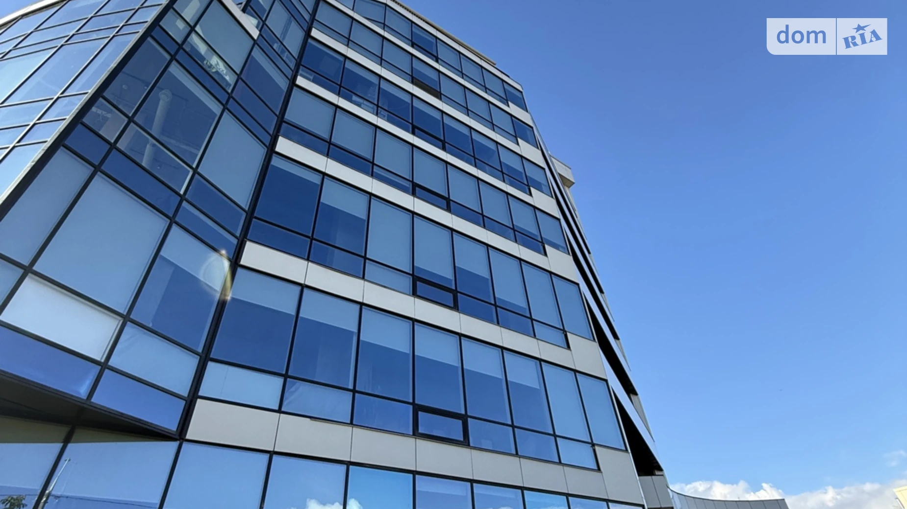 Сдается в аренду офис 53.9 кв. м в бизнес-центре, цена: 18865 грн - фото 2