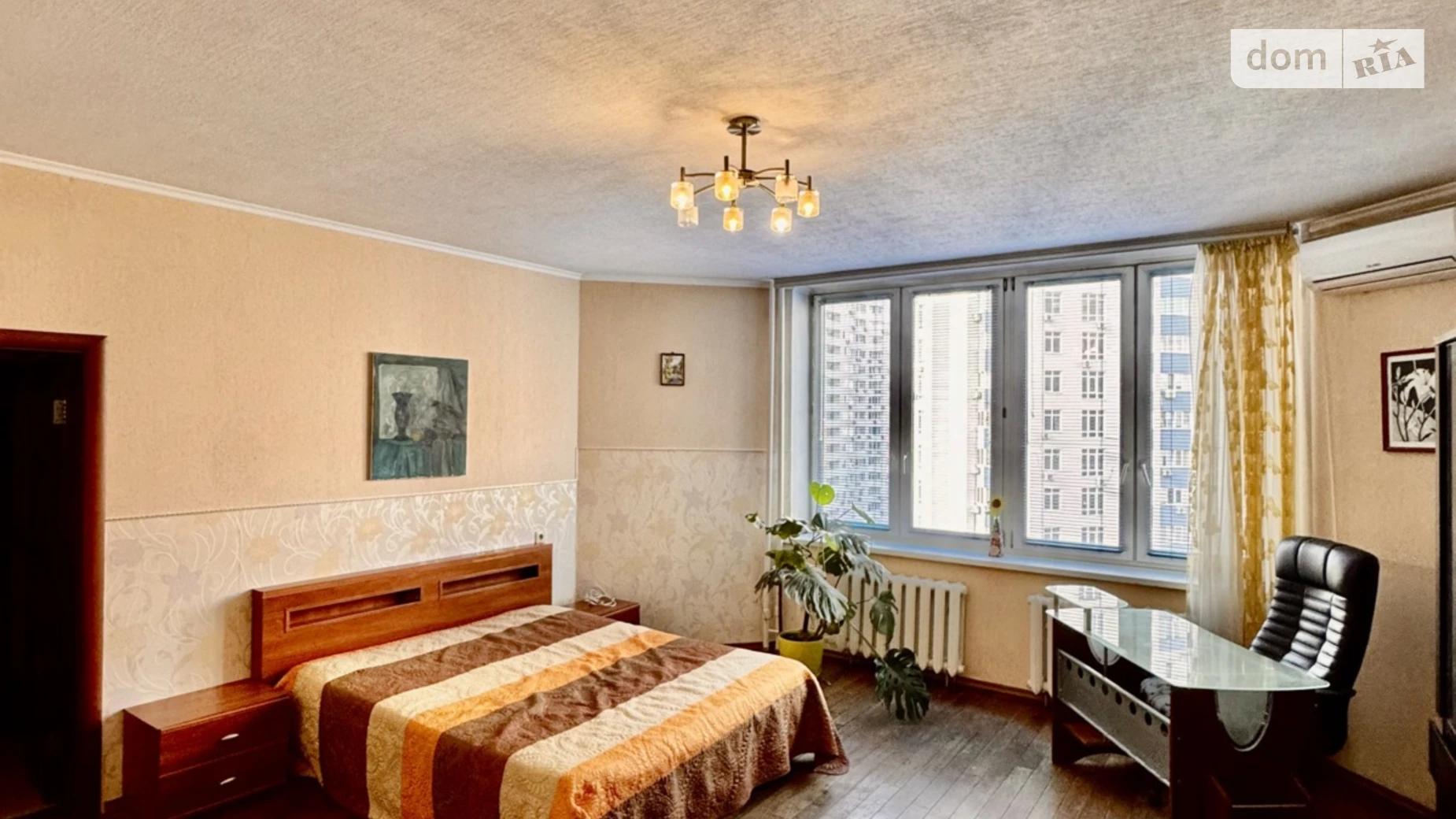 Продается 4-комнатная квартира 125 кв. м в Киеве, ул. Драгоманова, 6А - фото 3
