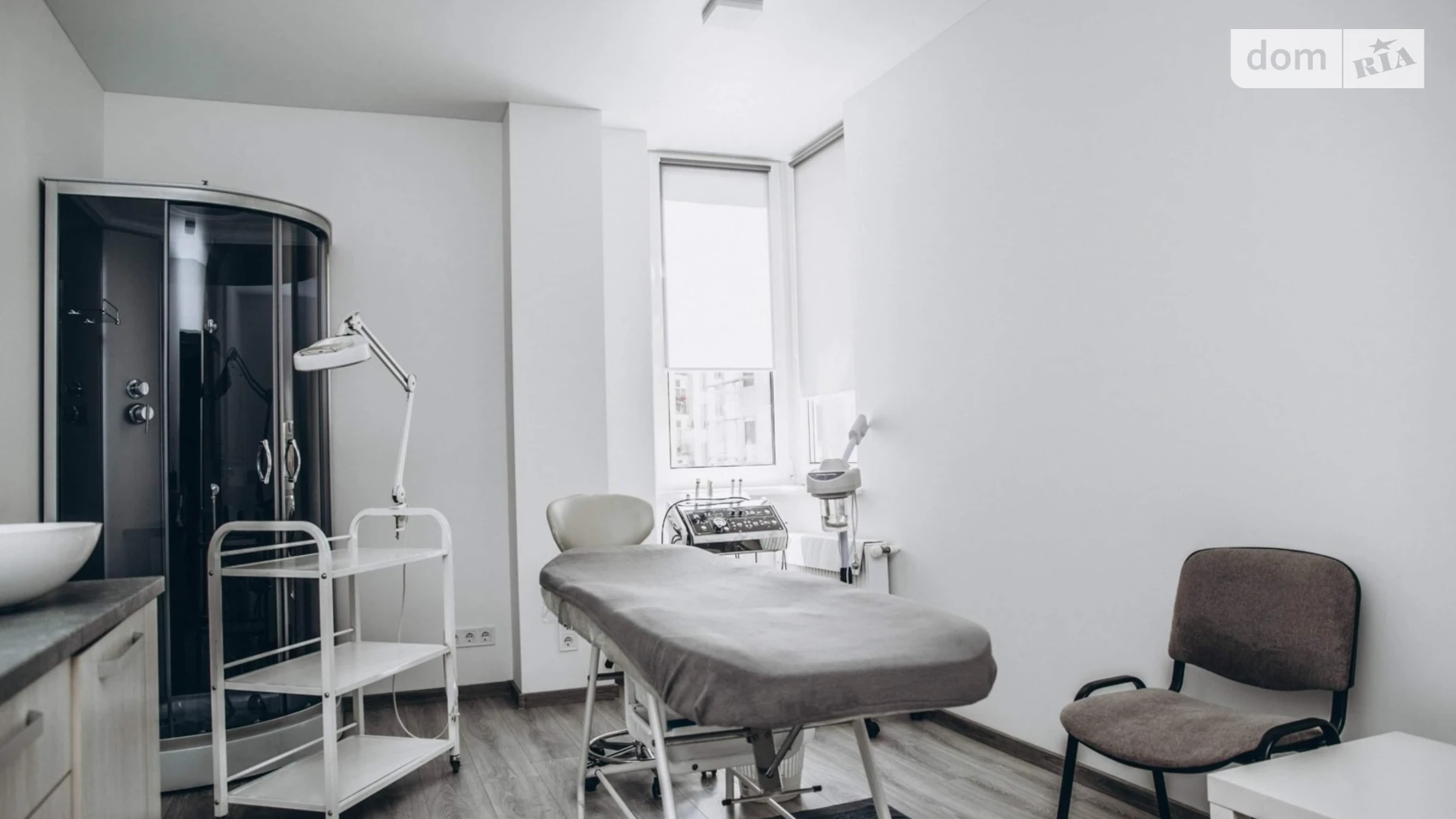 Продается офис 80 кв. м в бизнес-центре, цена: 126000 $ - фото 3