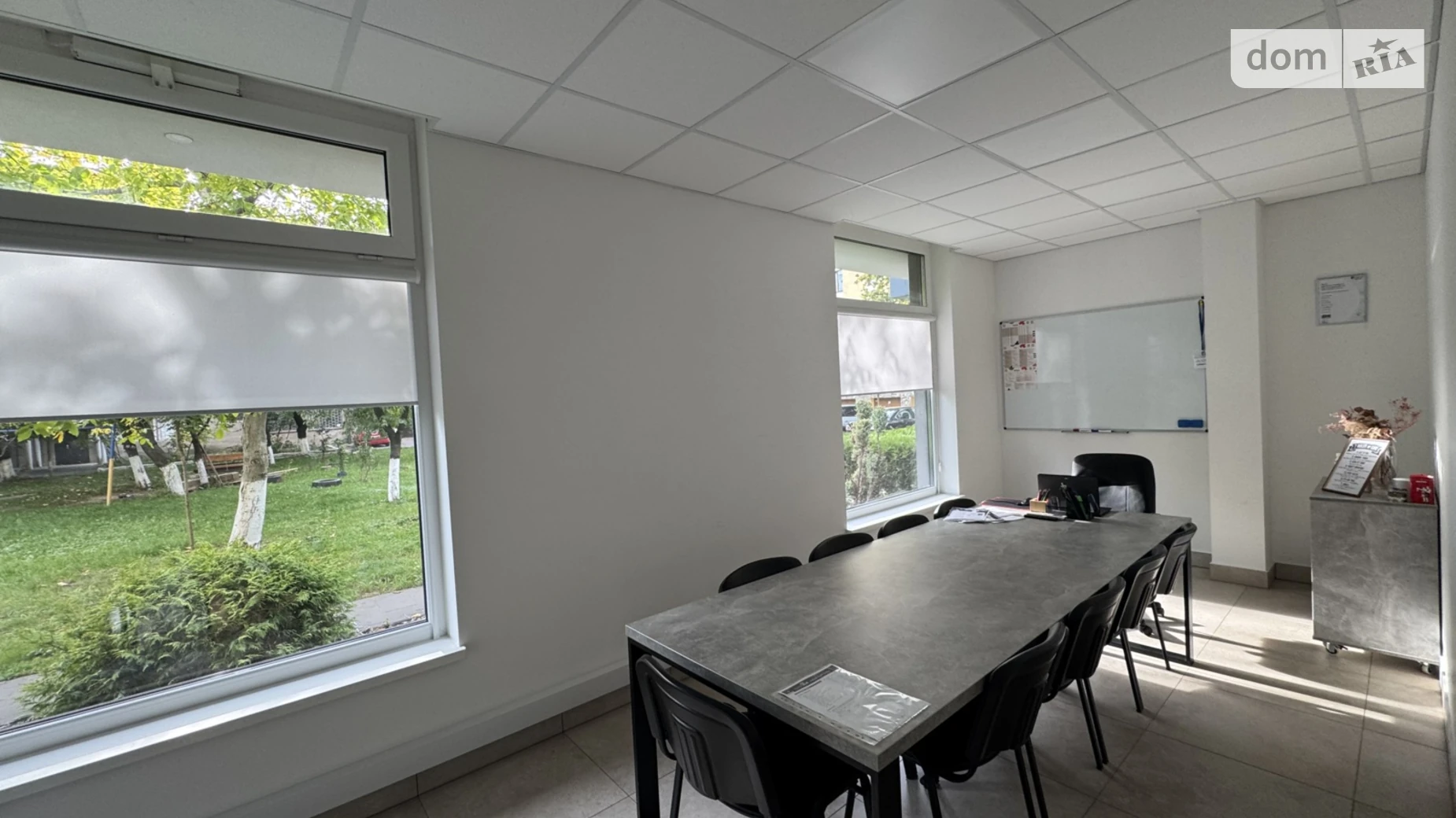 вул. Собранецька Ужгород ЖК Bavaria Group, цена: 165000 $ - фото 4