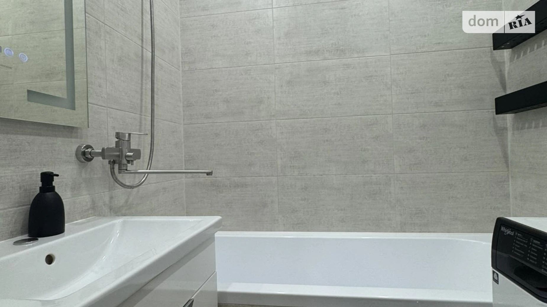 Продается 2-комнатная квартира 49.5 кв. м в Ровно, ул. Коновальца Евгения, 3 - фото 3