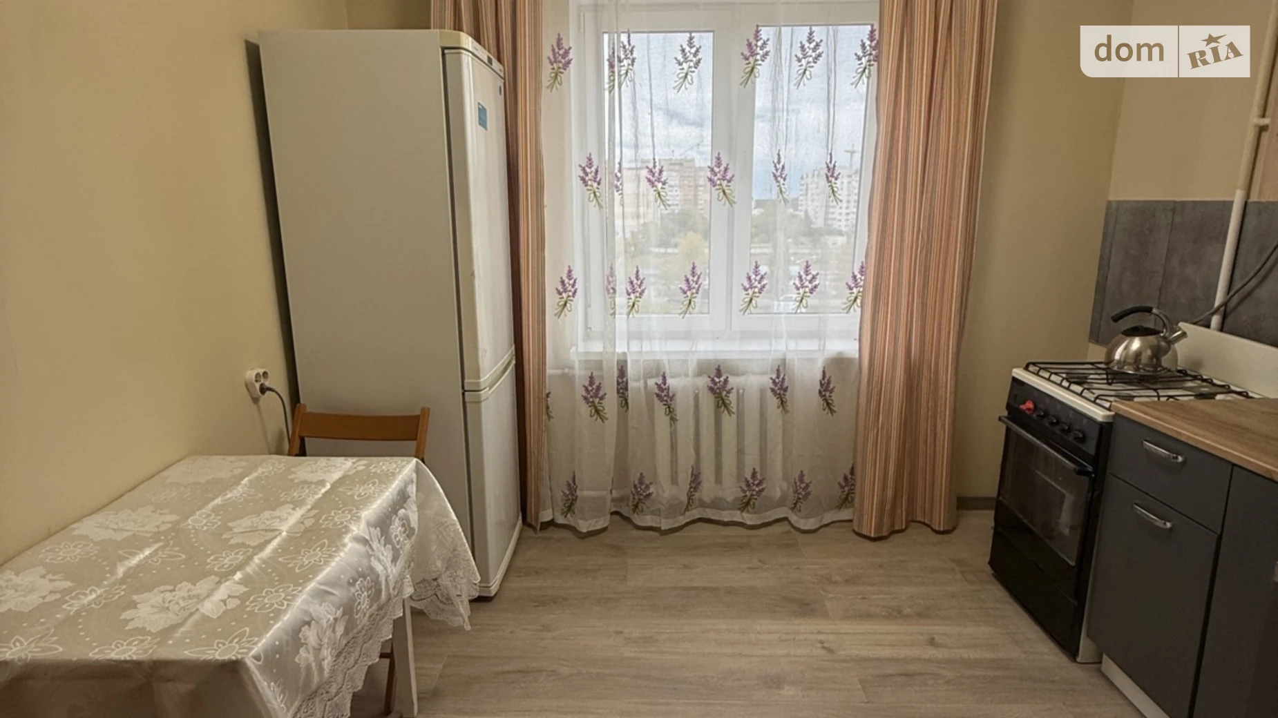 Продается 1-комнатная квартира 34 кв. м в Одессе, ул. Академика Заболотного, 47 - фото 2