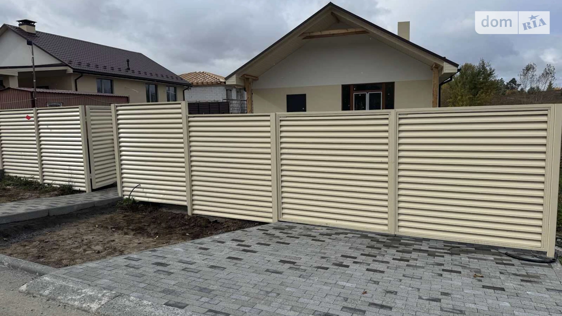 Продается одноэтажный дом 100 кв. м с террасой, цена: 95000 $ - фото 3