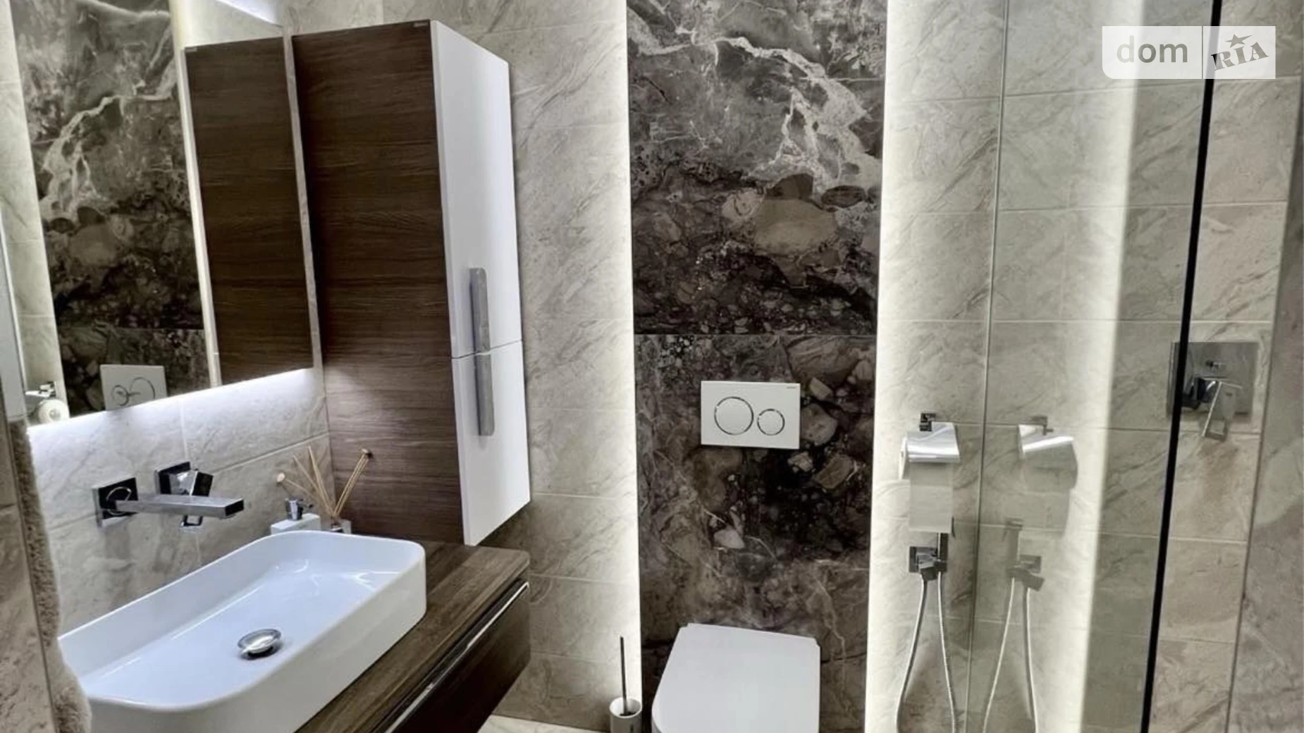 Продается дом на 2 этажа 240 кв. м с камином, цена: 285000 $ - фото 3