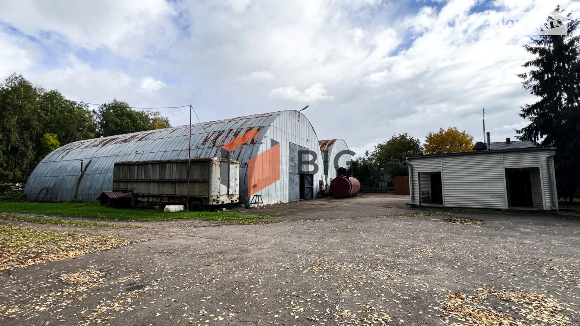 Продается объект сферы услуг 1000 кв. м в 1-этажном здании, цена: 375000 $ - фото 5