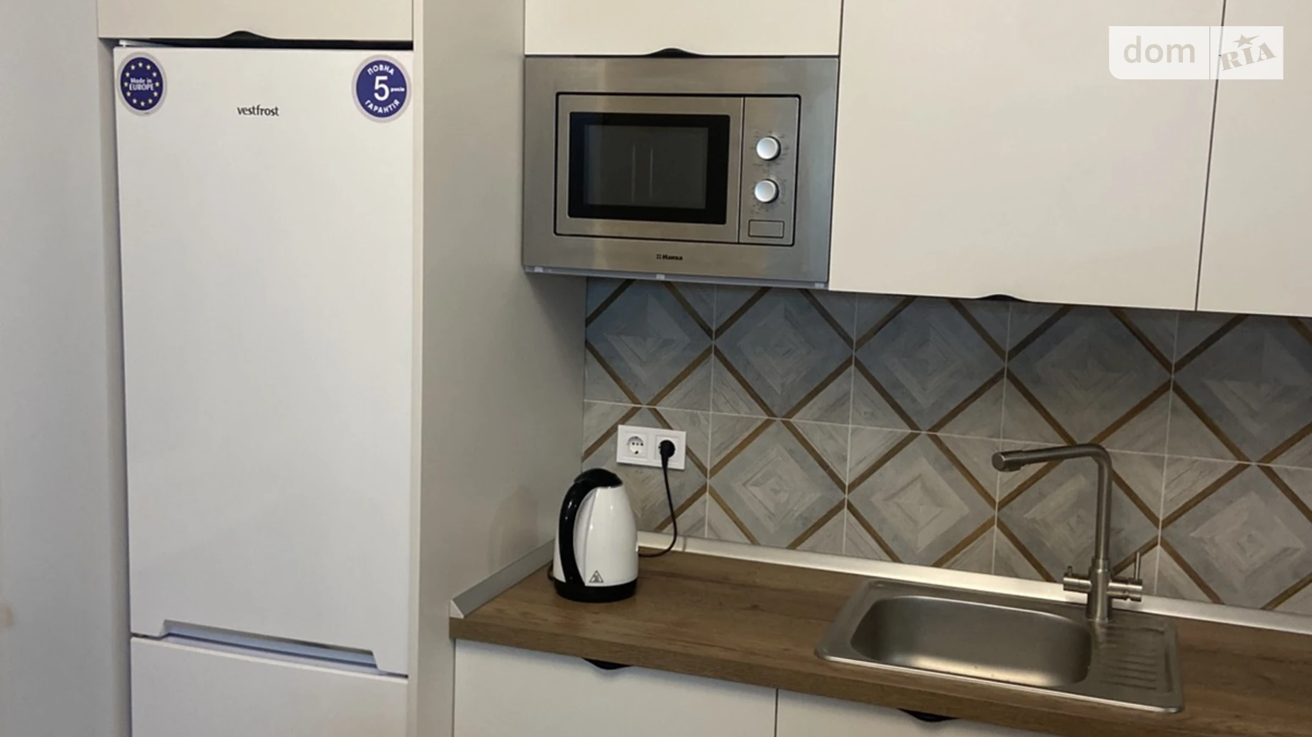 Сдается в аренду 1-комнатная квартира 47 кв. м в Одессе, ул. Европейская, 2 - фото 3