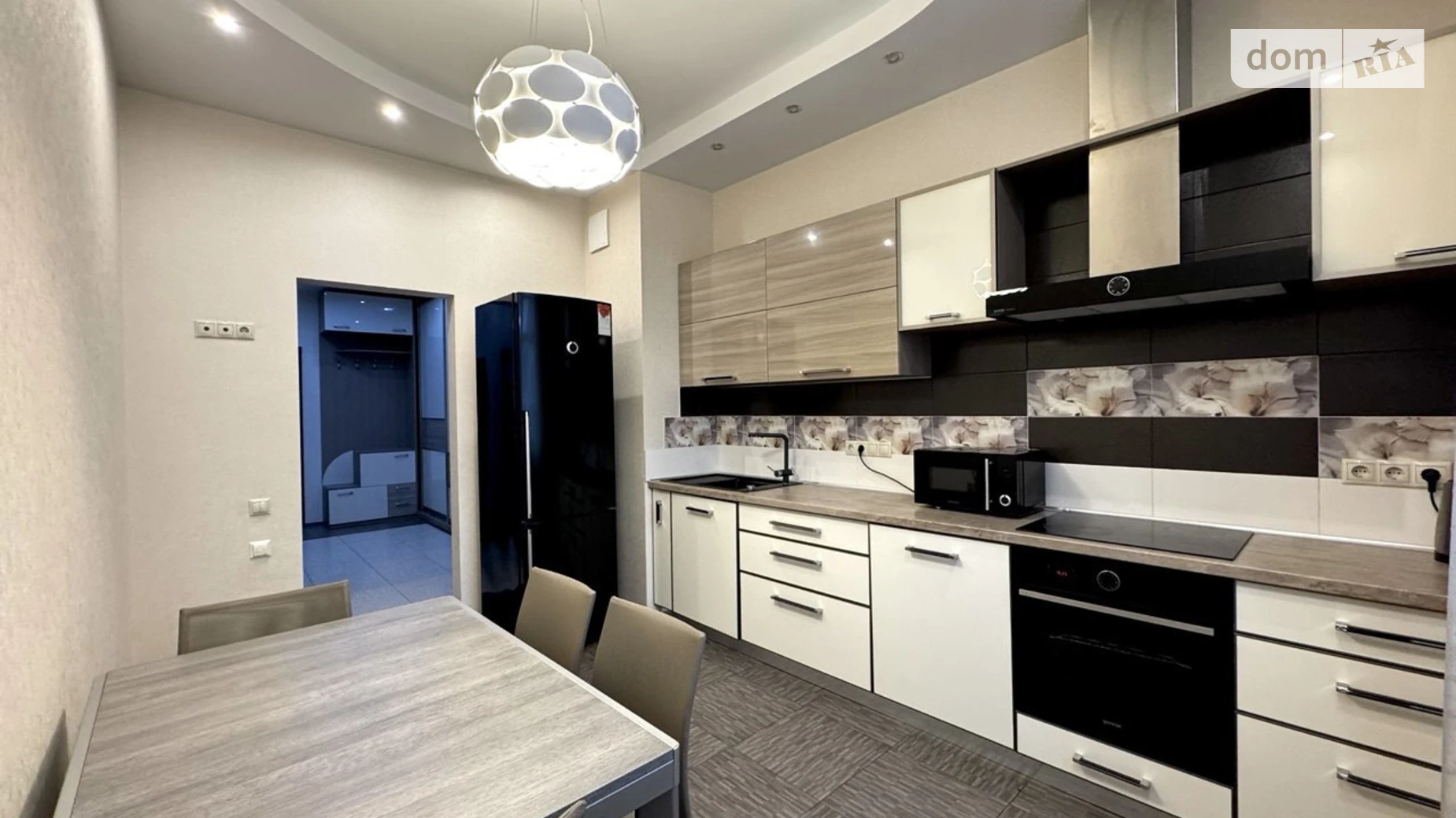 Сдается в аренду 2-комнатная квартира 85.8 кв. м в Киеве, просп. Владимира Ивасюка, 26А - фото 2