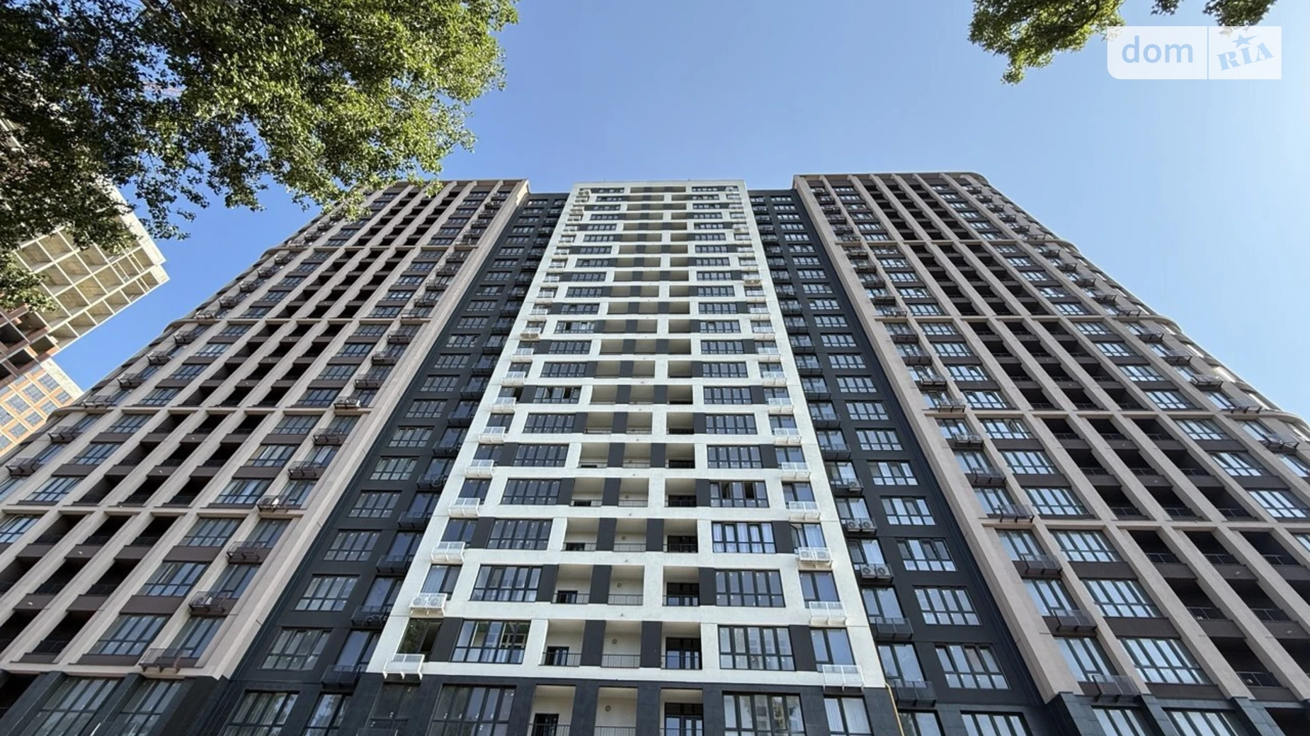 Продается 1-комнатная квартира 43.5 кв. м в Одессе, ул. Ивана Франко, 40 корпус 2 - фото 2