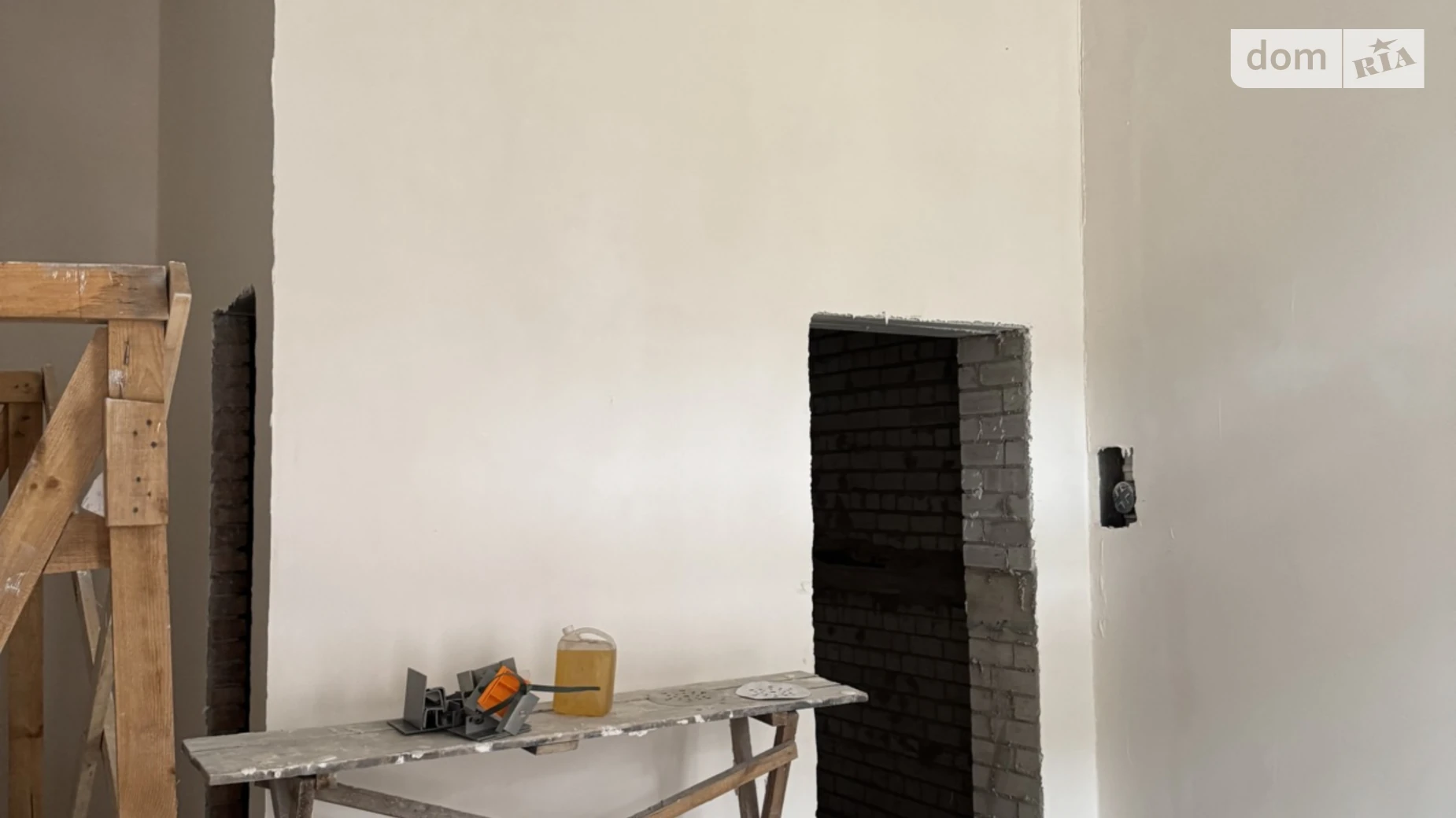 Продается 2-комнатная квартира 59 кв. м в Гостомеле, ул. Соборная, 1 - фото 3