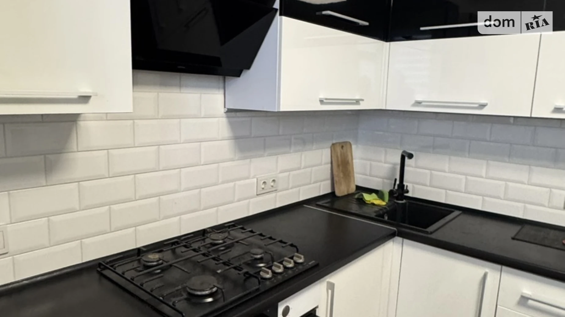 Сдается в аренду 1-комнатная квартира 42 кв. м в Виннице, ул. 600-летия, 8В - фото 2