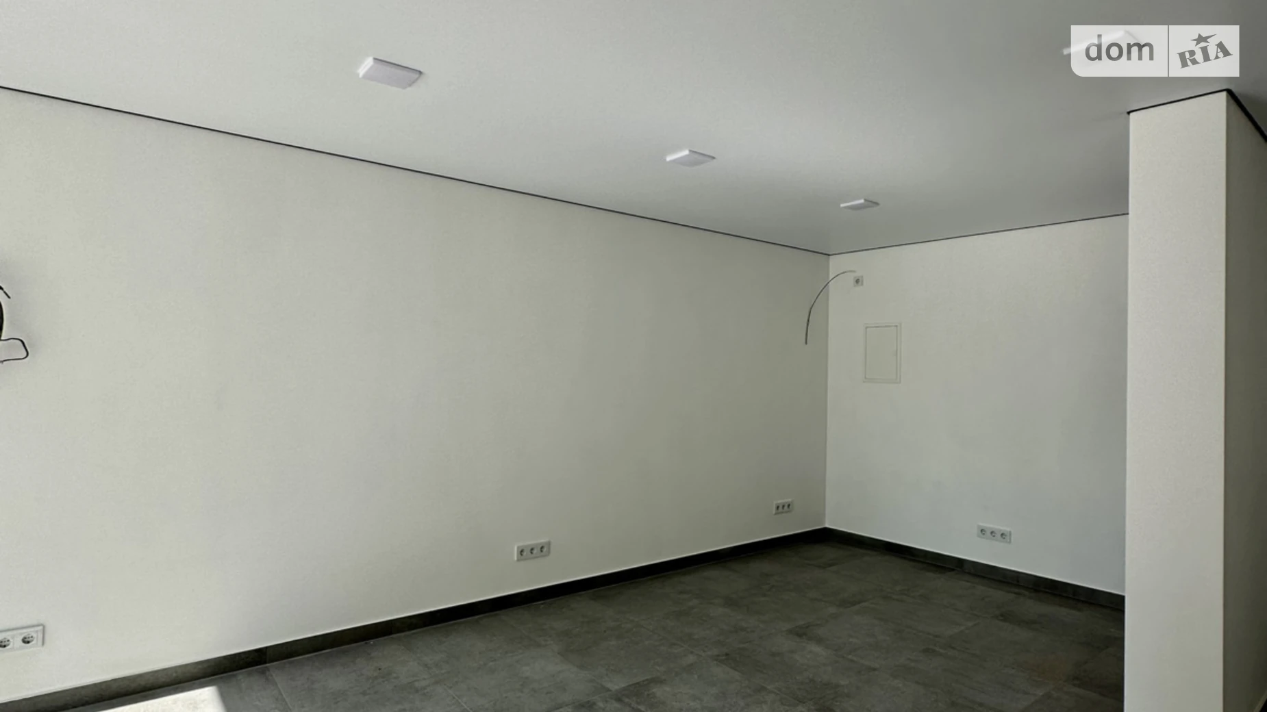 Сдается в аренду помещения свободного назначения 41 кв. м в 10-этажном здании, цена: 410 $ - фото 3