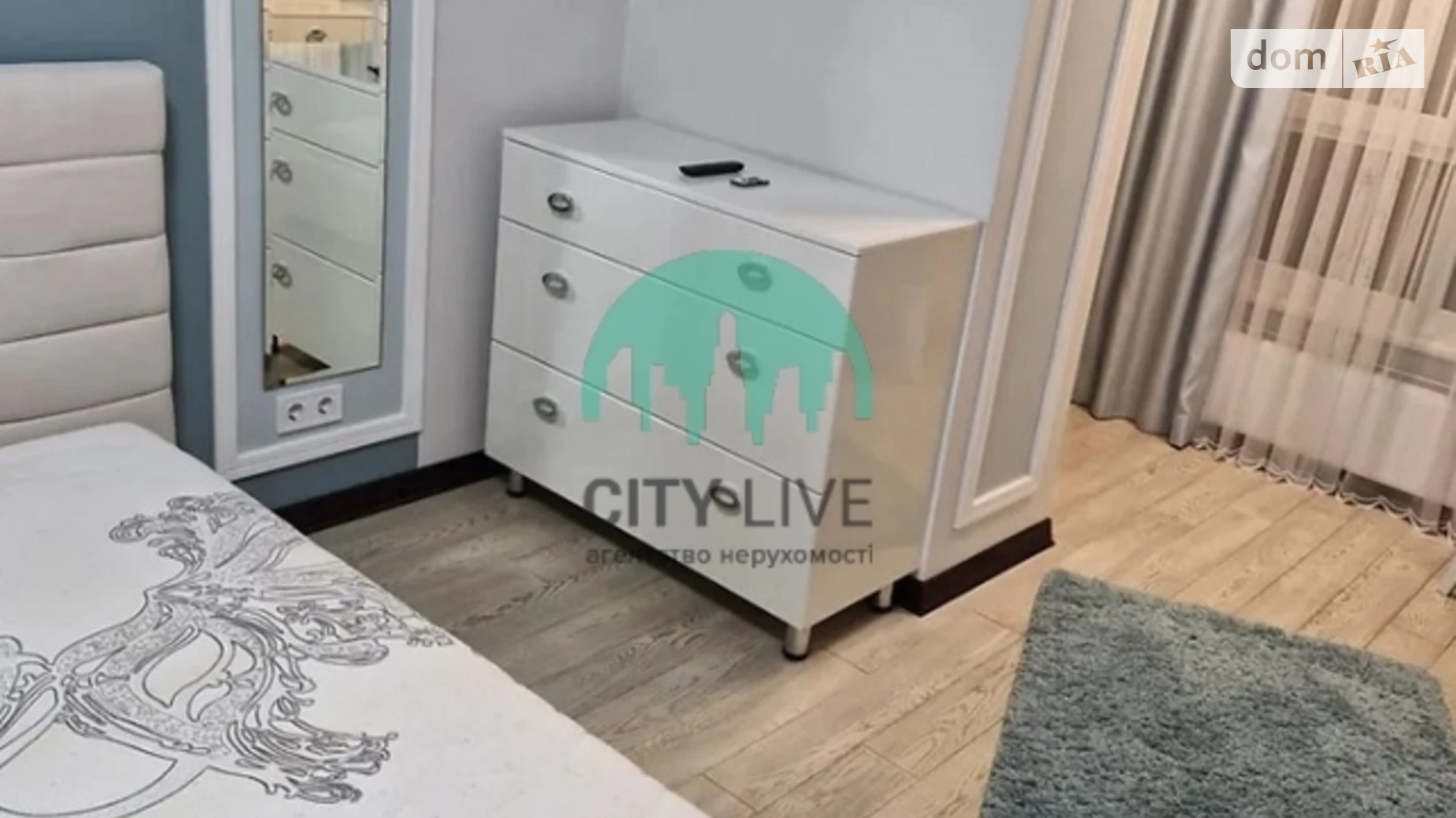 Сдается в аренду 3-комнатная квартира 84 кв. м в Ивано-Франковске, ул. Довженко А., 23А - фото 4