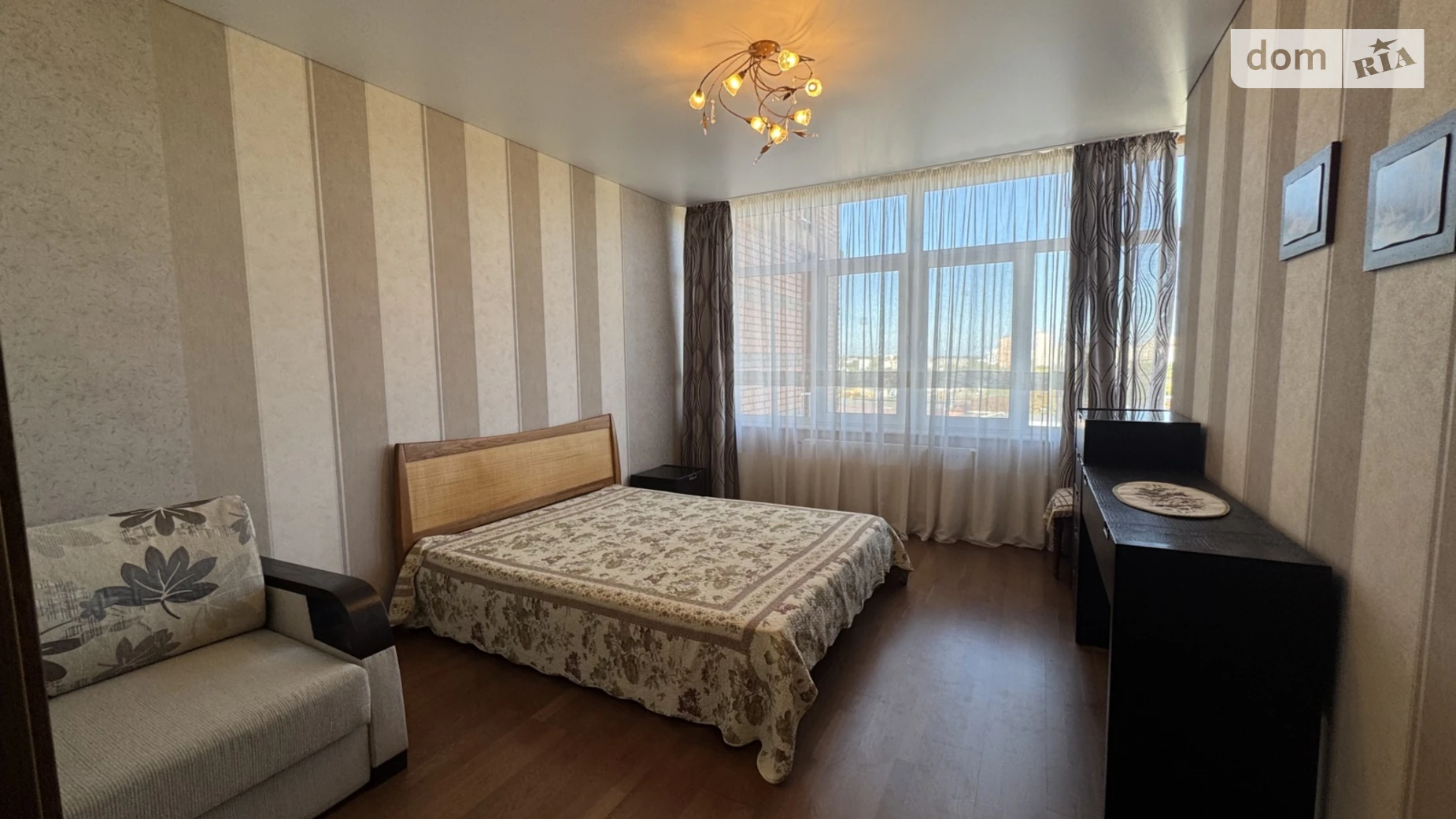 Сдается в аренду 2-комнатная квартира 70 кв. м в Одессе, ул. Средняя, 24 корпус 5 - фото 3