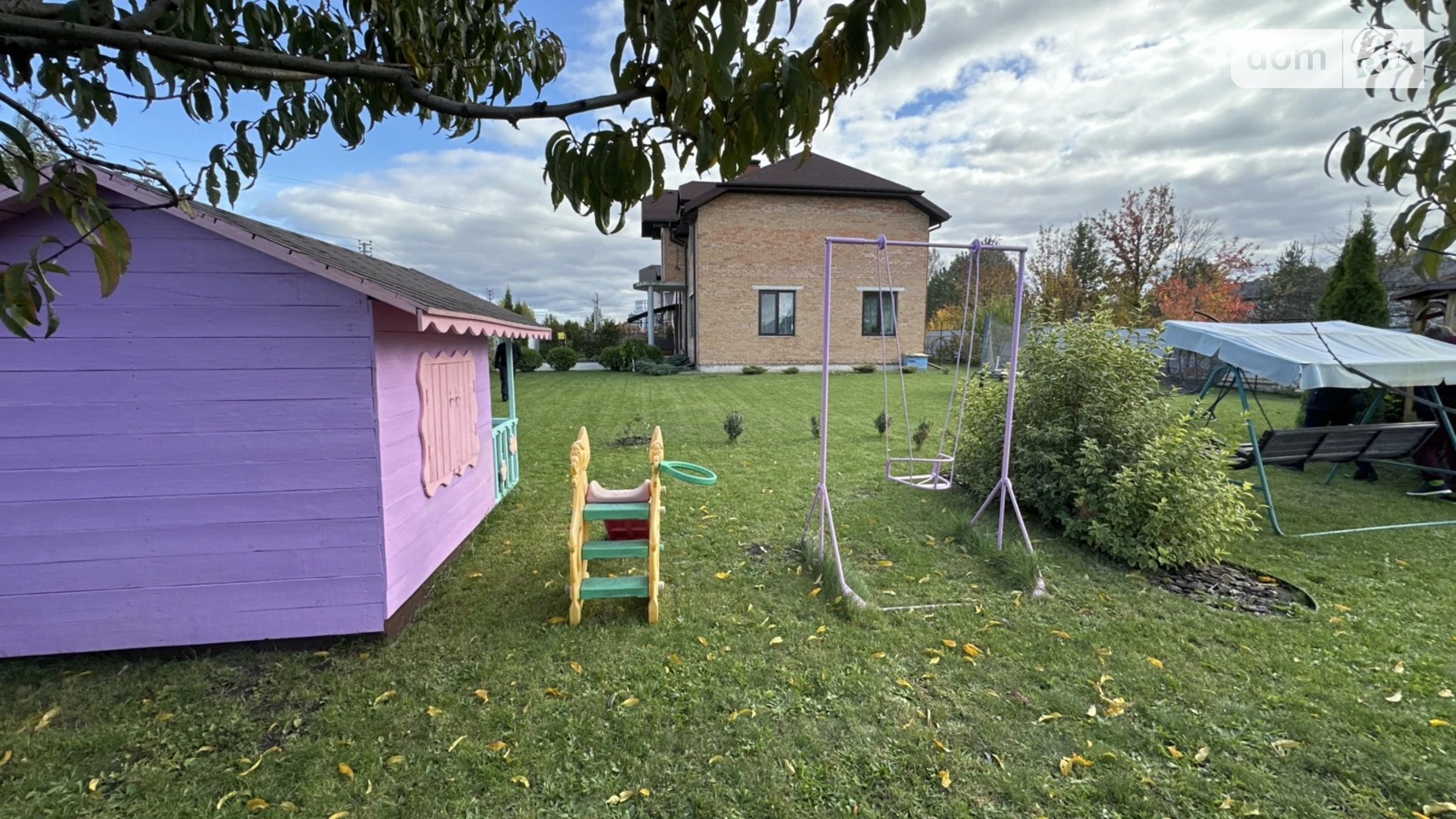 Продается дом на 2 этажа 160 кв. м с садом, цена: 230000 $ - фото 4