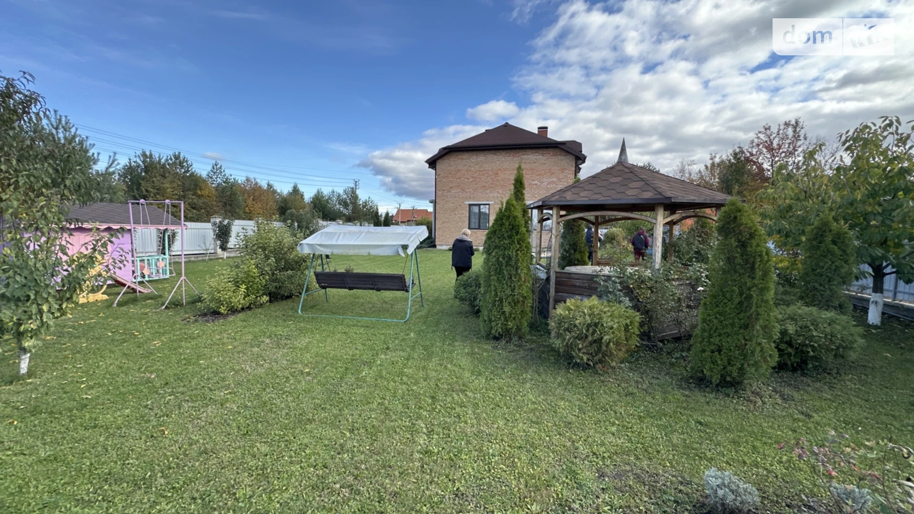 Продается дом на 2 этажа 160 кв. м с садом, цена: 230000 $ - фото 5