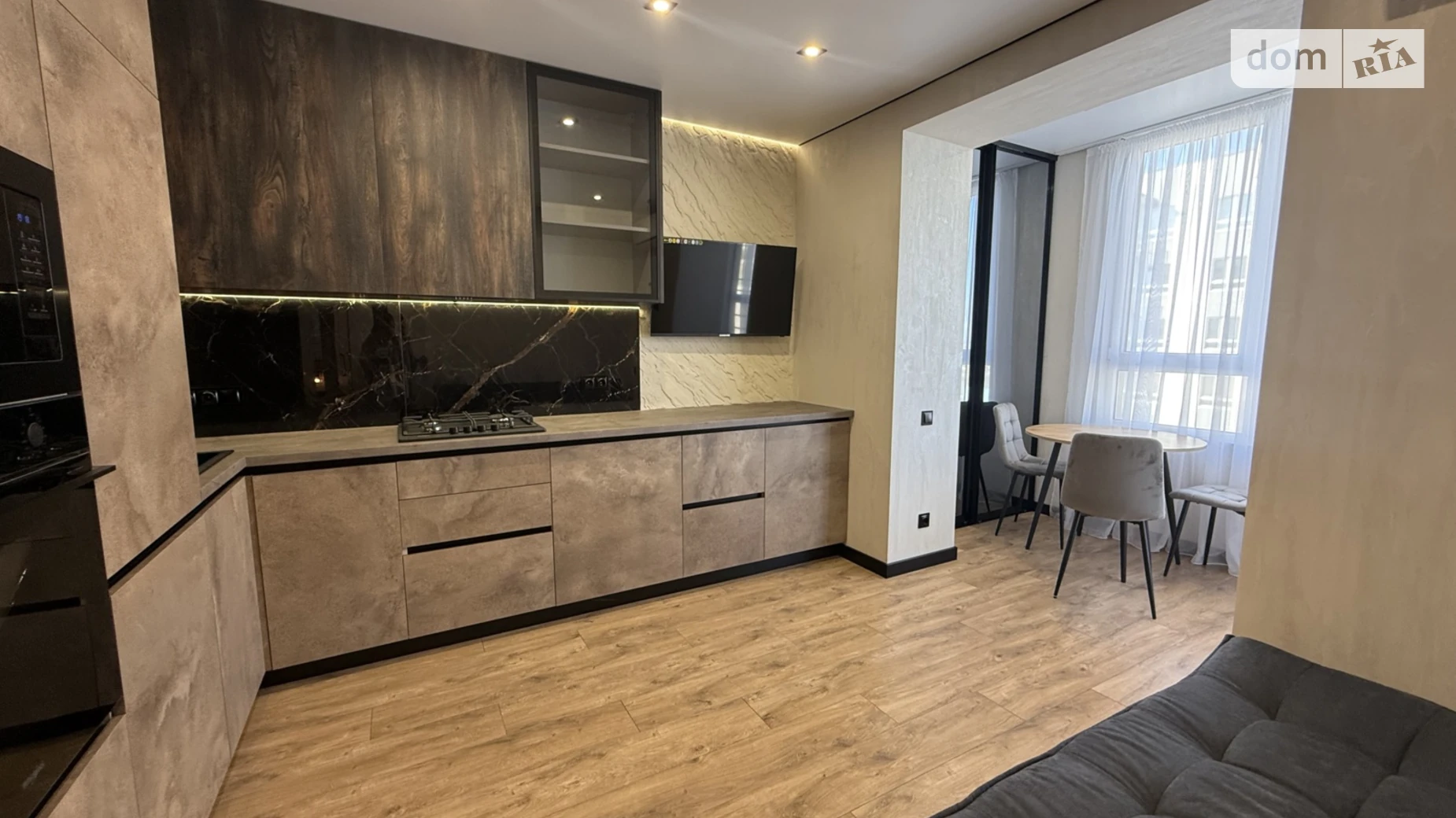 Продается 1-комнатная квартира 50 кв. м в Слобожанском, ул. Содружества - фото 2