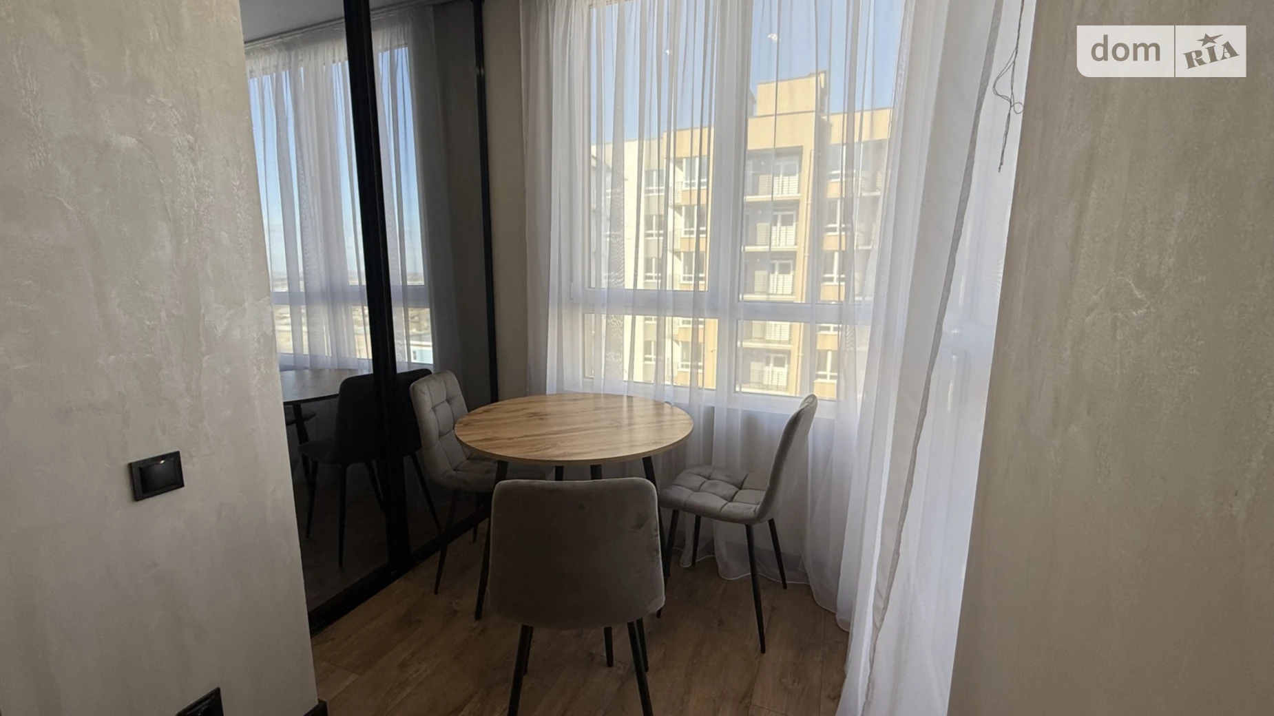 Продается 1-комнатная квартира 50 кв. м в Слобожанском, ул. Содружества - фото 4