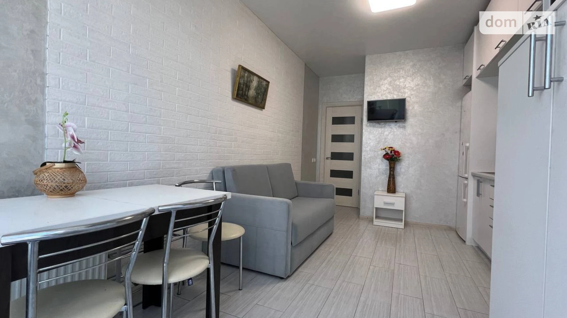Продается 1-комнатная квартира 41 кв. м в Ровно, ул. Черновола Вячеслава - фото 2