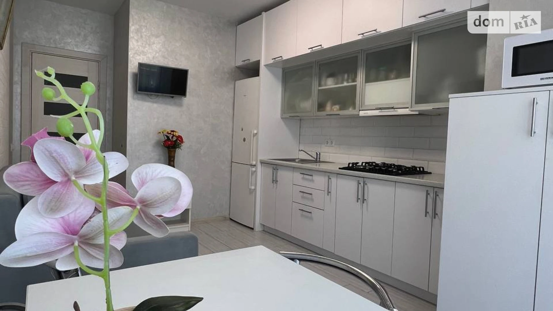 Продается 1-комнатная квартира 41 кв. м в Ровно, ул. Черновола Вячеслава - фото 3