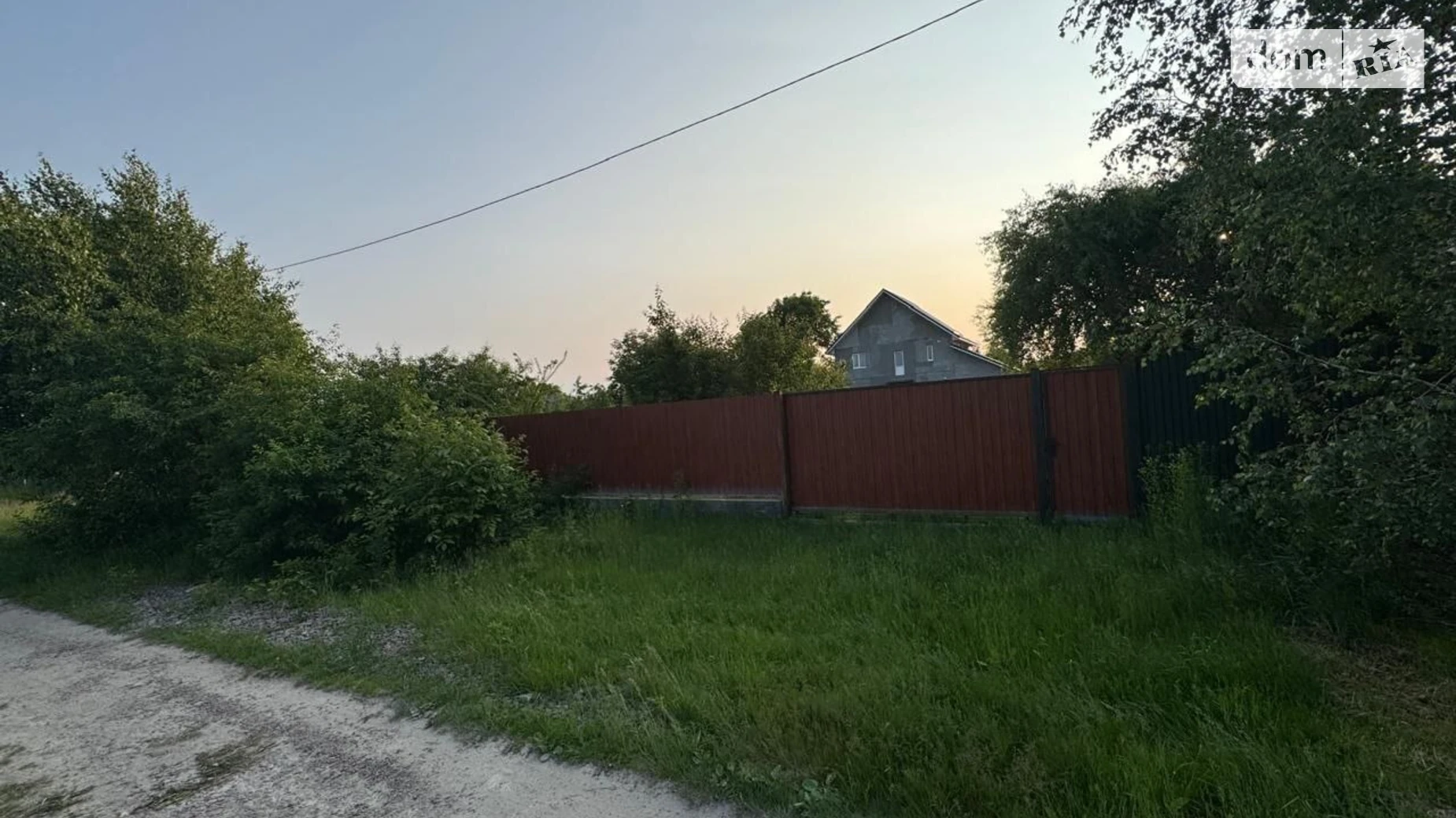 Продается дом на 2 этажа 154 кв. м с гаражом, цена: 125000 $ - фото 2
