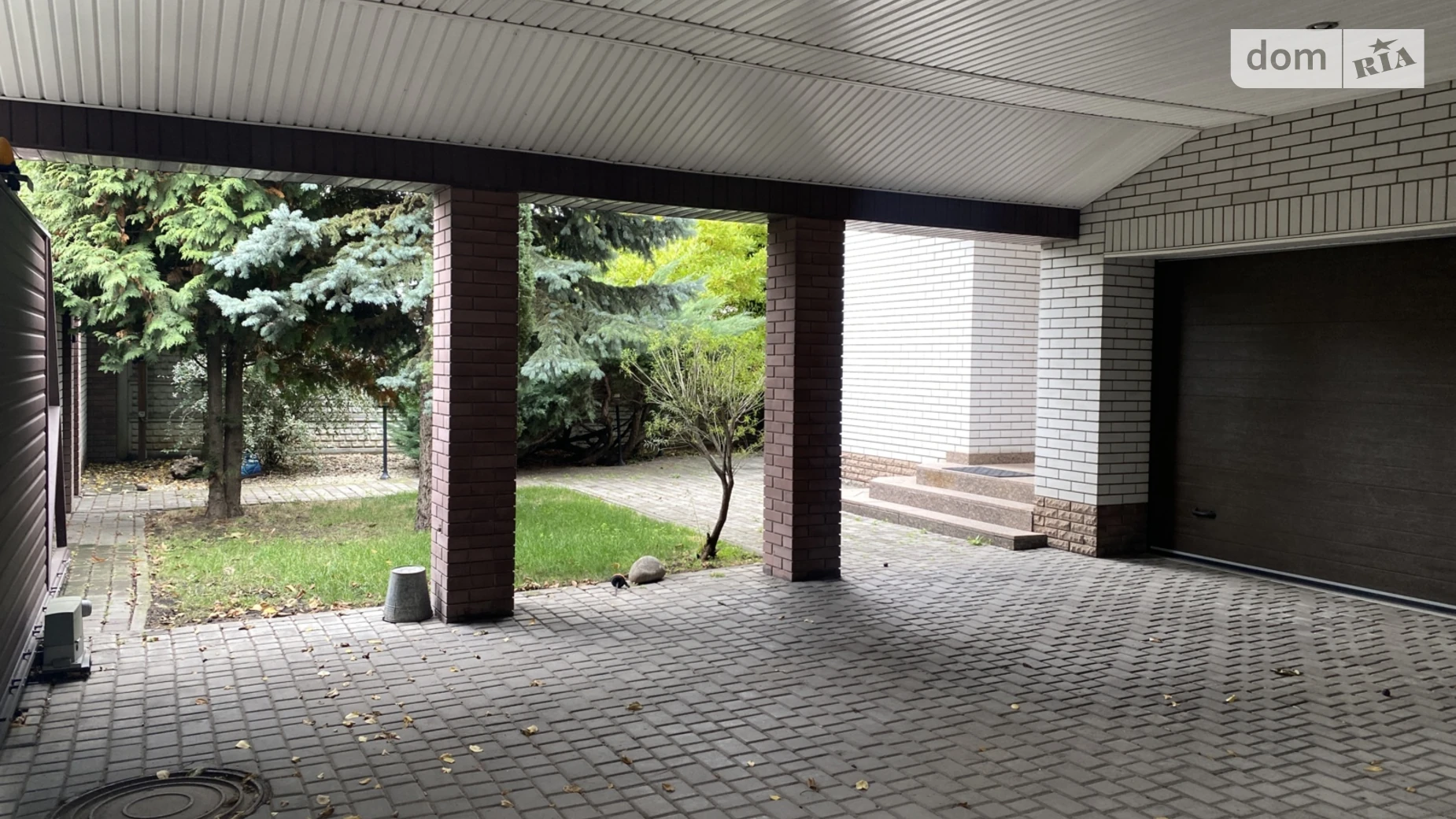 Продается дом на 2 этажа 220 кв. м с террасой, цена: 150000 $ - фото 2