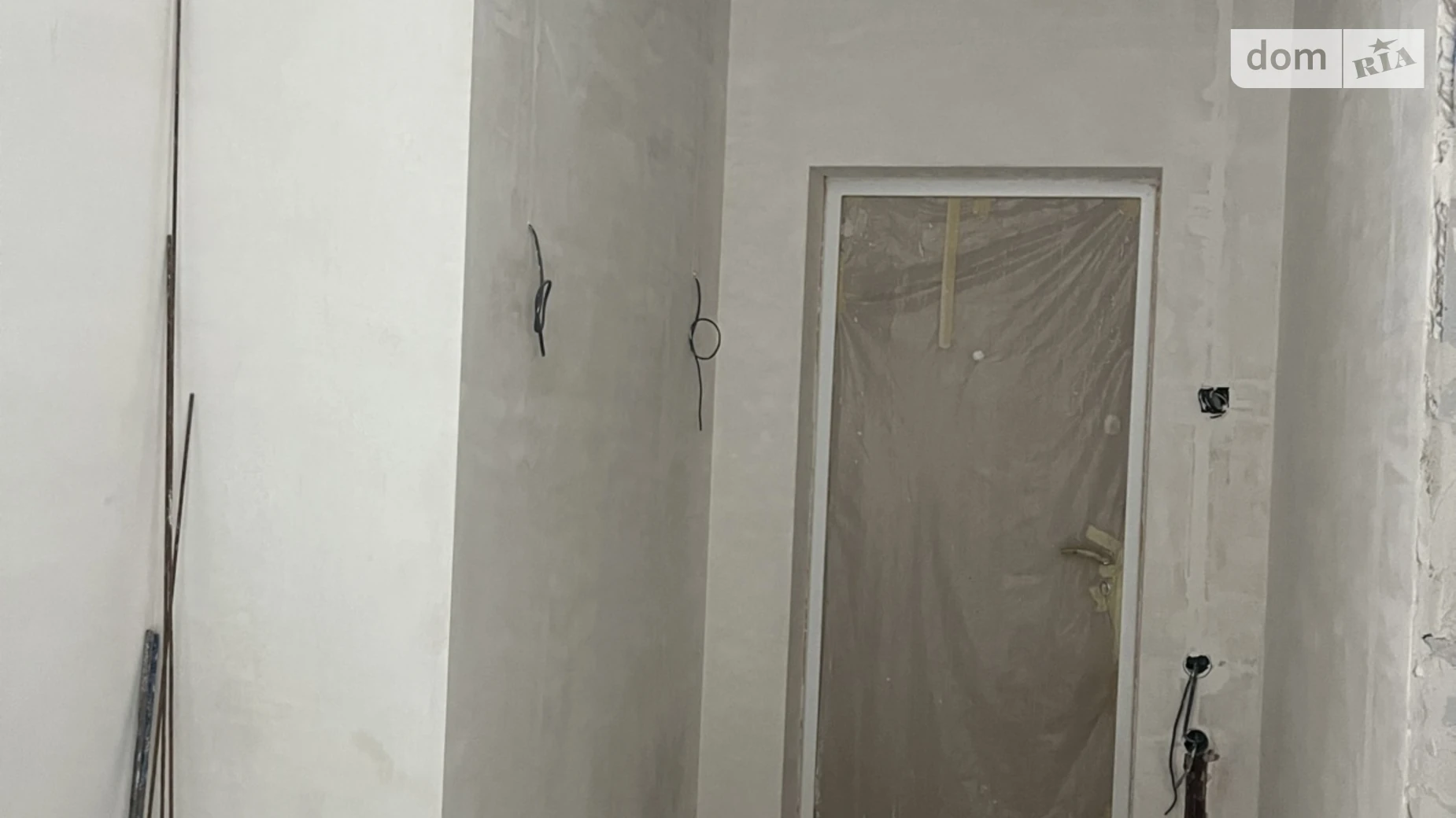 Продається 2-кімнатна квартира 76 кв. м у Одесі, пров. Травневий, 4 - фото 2