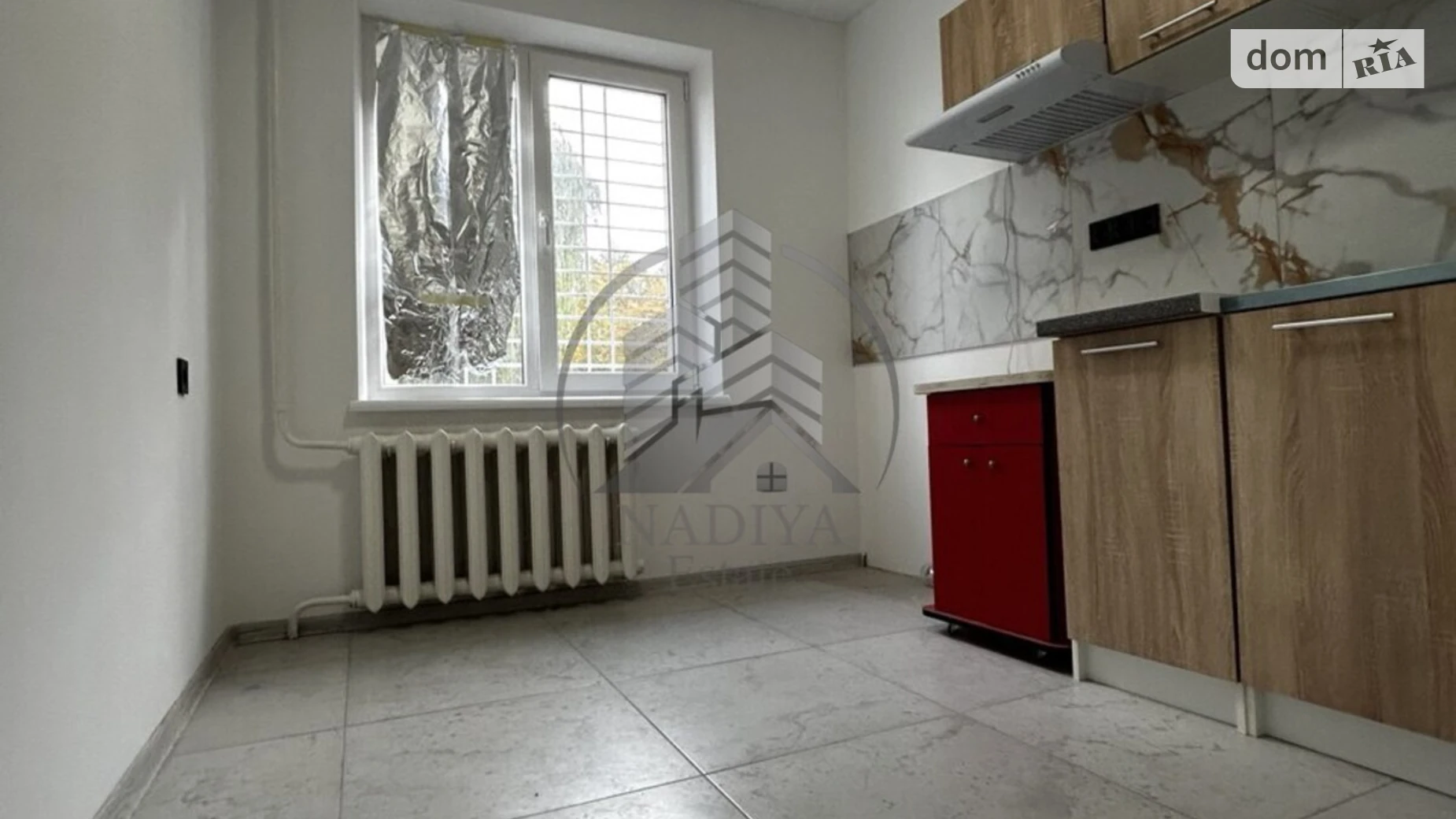 Продается 1-комнатная квартира 30.3 кв. м в Львове, ул. Хуторовка, 34 - фото 3