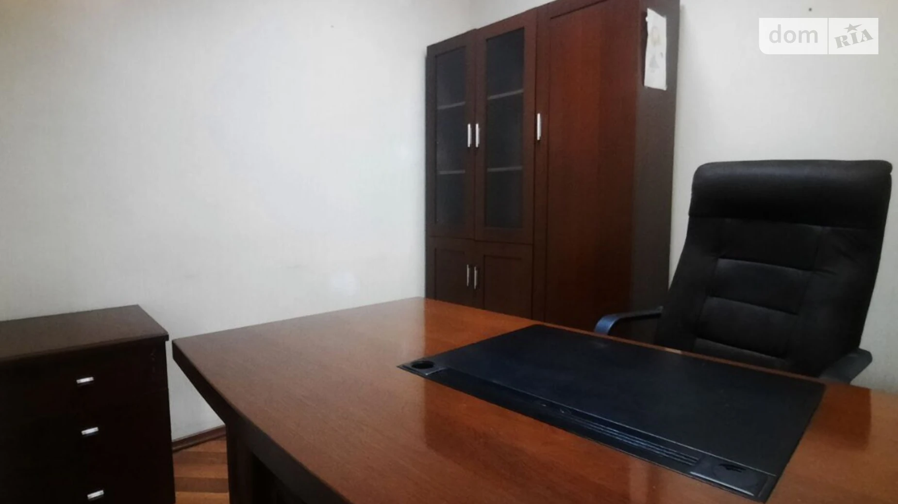 Продается офис 42 кв. м в бизнес-центре, цена: 35000 $ - фото 4