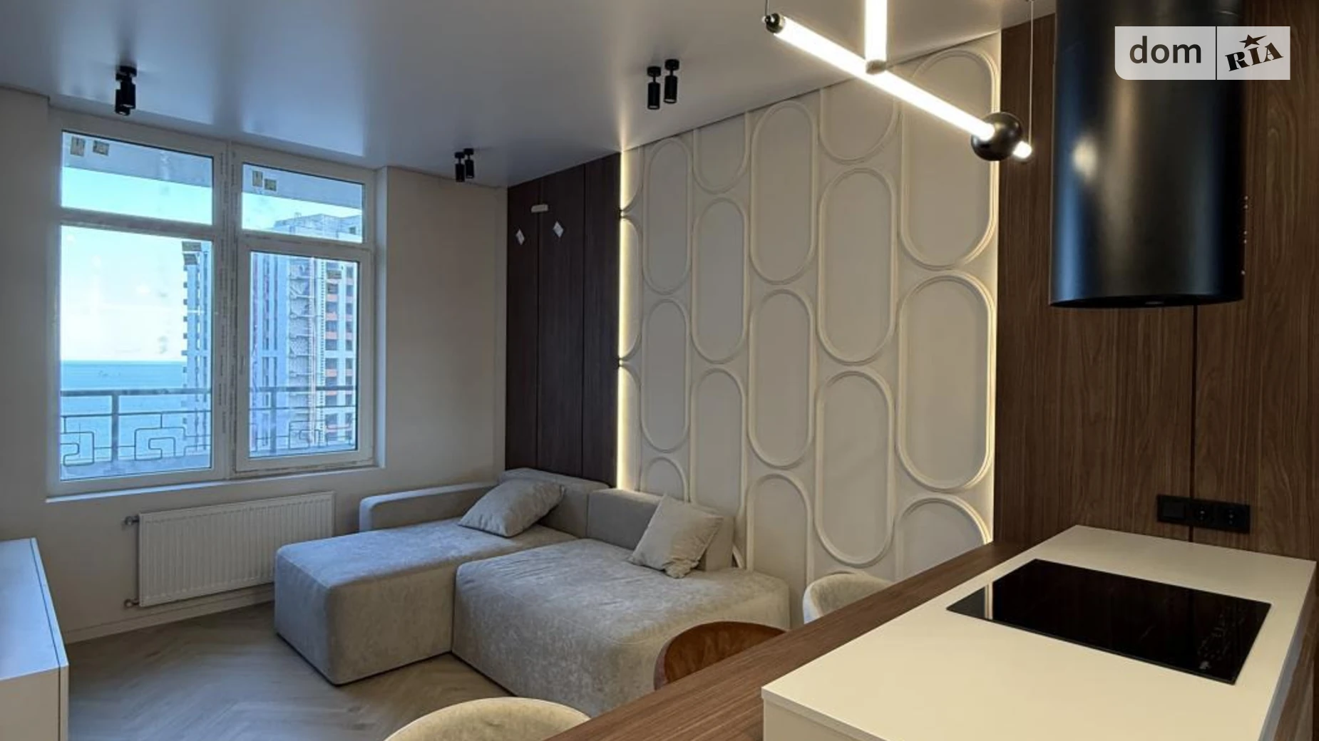 Продается 1-комнатная квартира 45 кв. м в Одессе, ул. Генуэзская, 3Г - фото 2