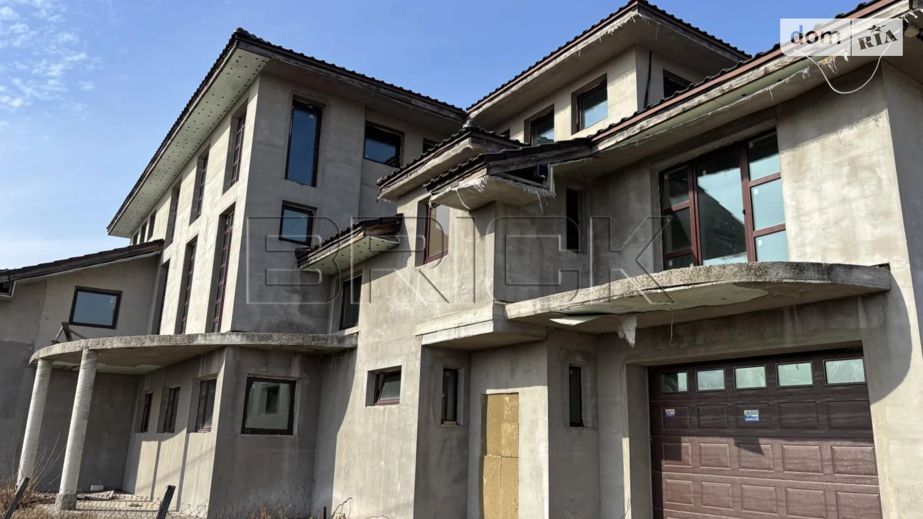 Продается дом на 3 этажа 800 кв. м с террасой, цена: 320000 $ - фото 3